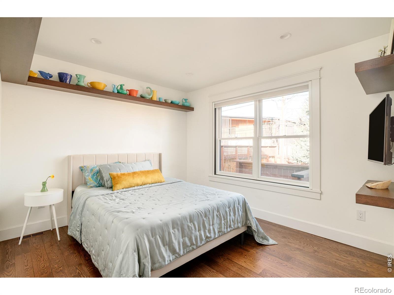 MLS Image #19 for 3150  18th street,boulder, Colorado