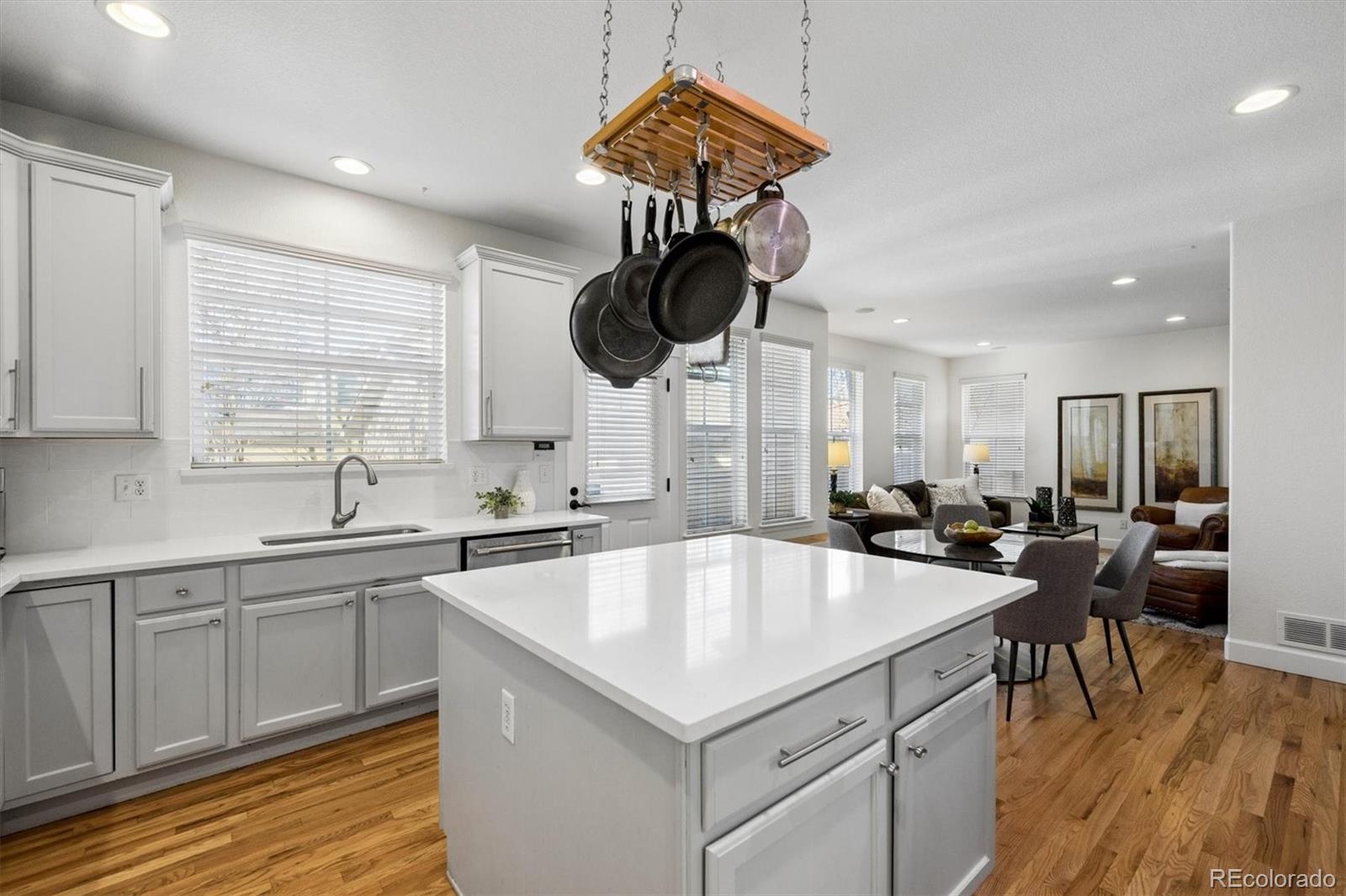 MLS Image #12 for 8775 e 28th avenue,denver, Colorado