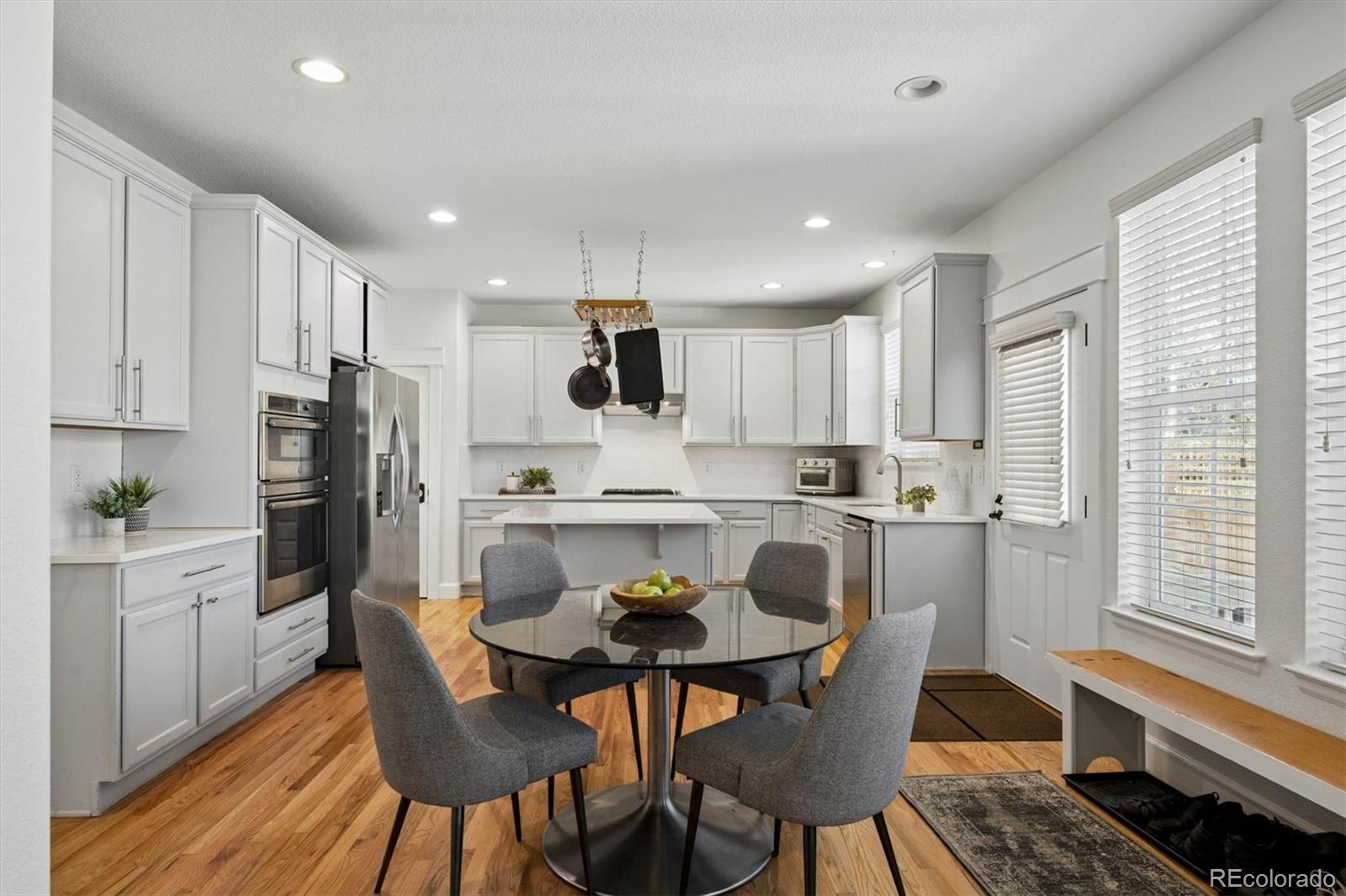 MLS Image #13 for 8775 e 28th avenue,denver, Colorado