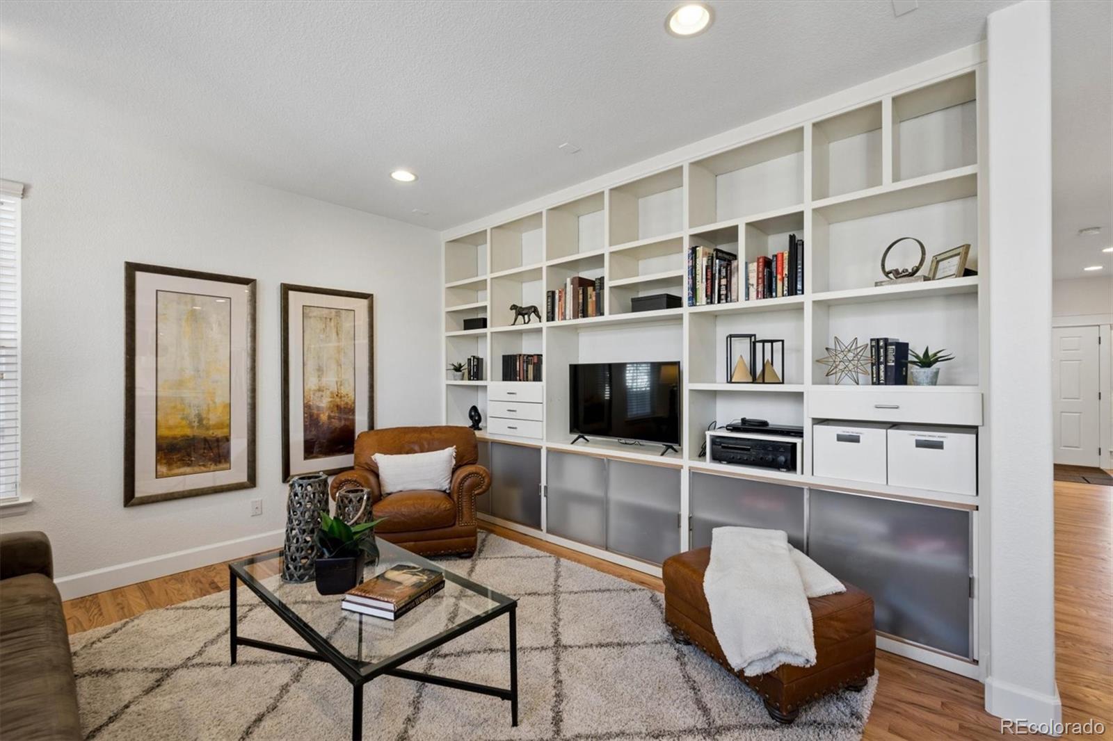 MLS Image #16 for 8775 e 28th avenue,denver, Colorado