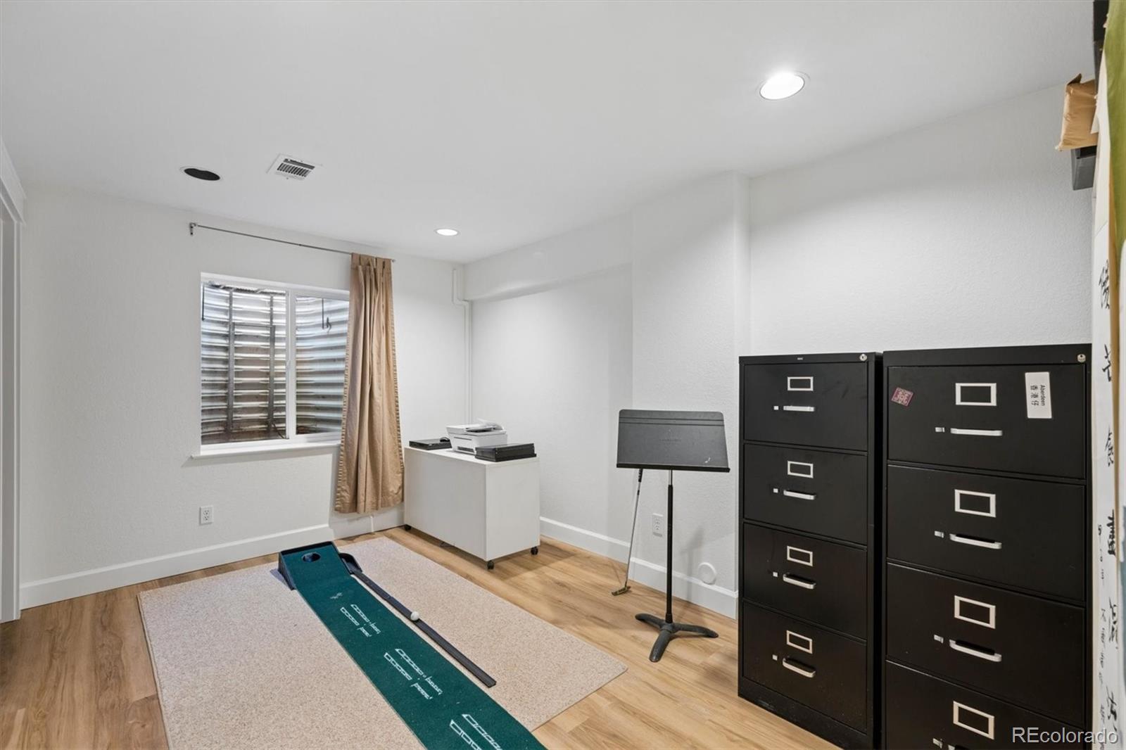 MLS Image #29 for 8775 e 28th avenue,denver, Colorado