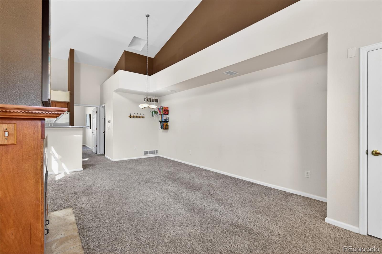MLS Image #5 for 2551 s bahana circle,aurora, Colorado