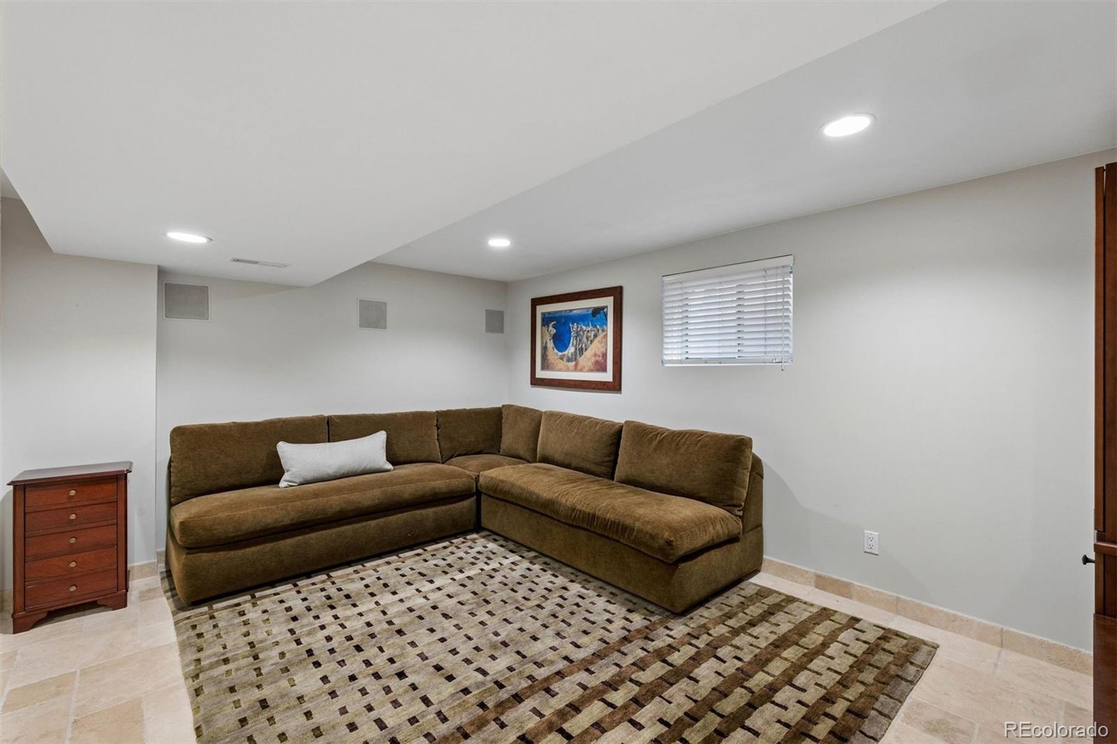 MLS Image #33 for 436  fillmore street,denver, Colorado