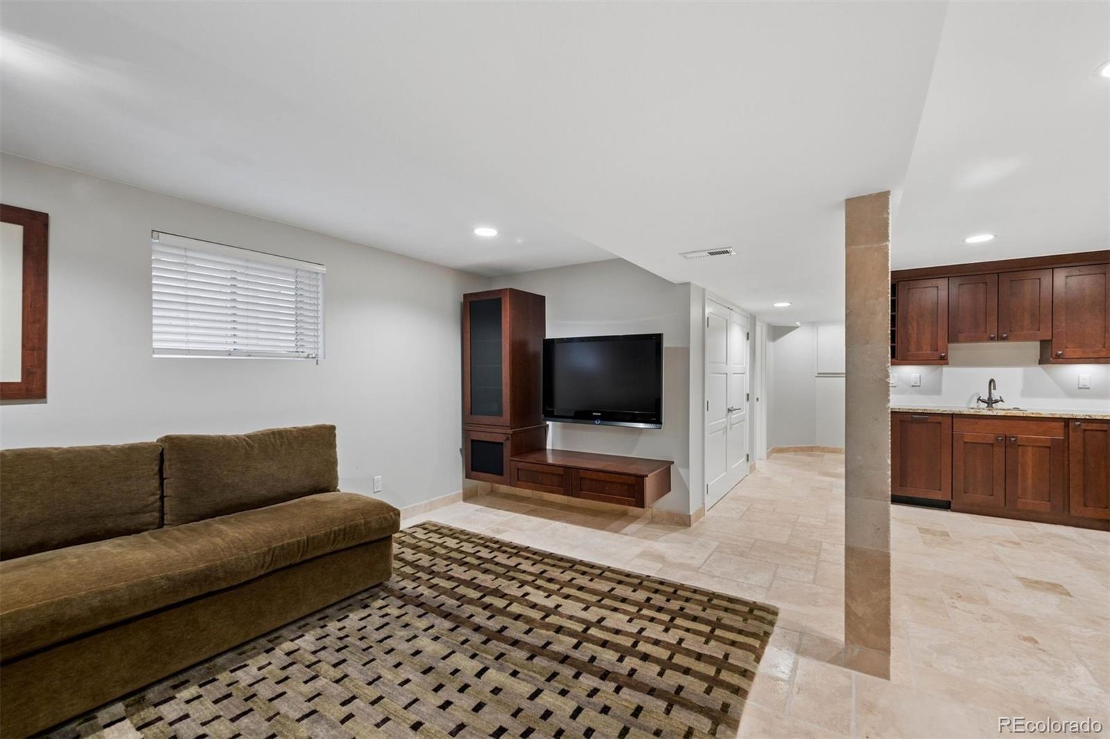 MLS Image #34 for 436  fillmore street,denver, Colorado