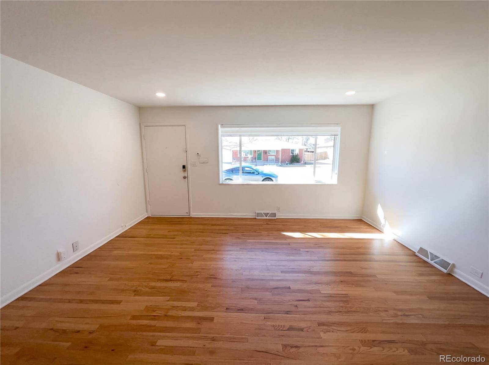 MLS Image #5 for 3395 w saratoga avenue,englewood, Colorado