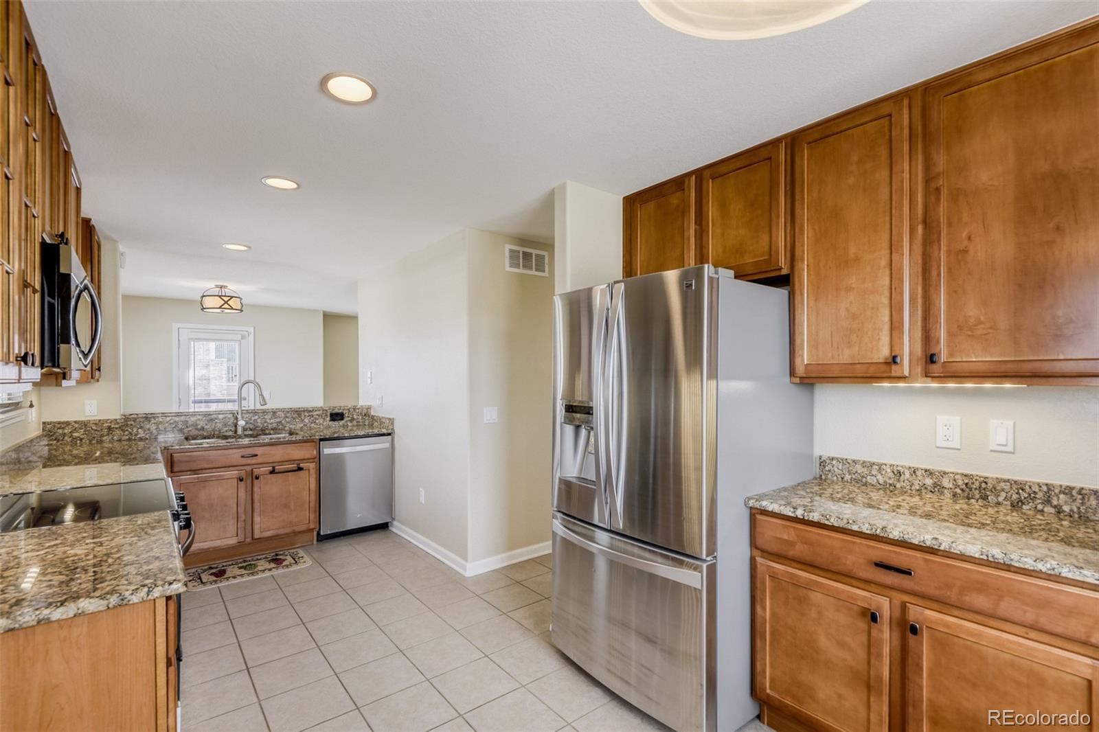 MLS Image #4 for 7621 s quatar way,aurora, Colorado