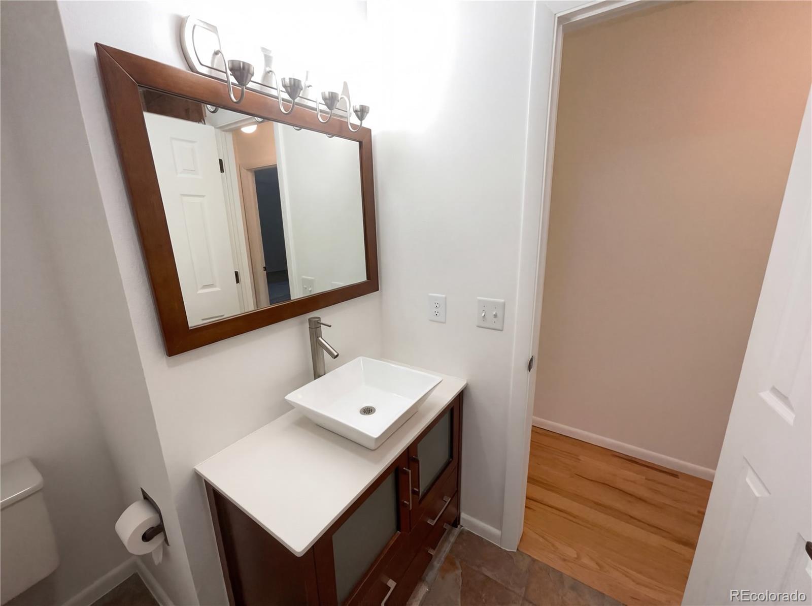 MLS Image #16 for 3075 e long circle,centennial, Colorado