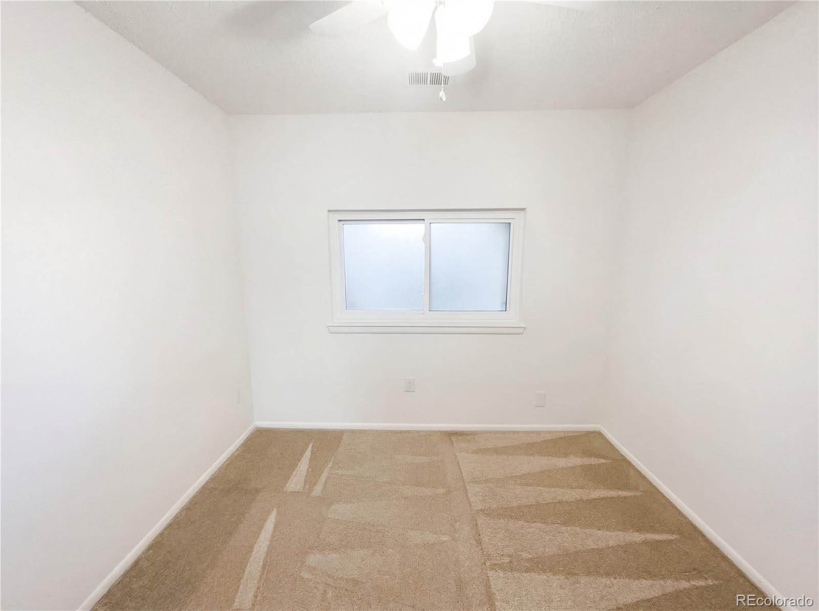 MLS Image #3 for 3075 e long circle,centennial, Colorado