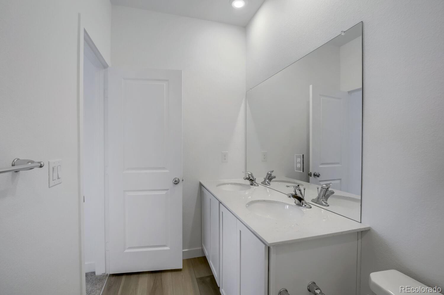 MLS Image #7 for 1758  drumming drive,windsor, Colorado