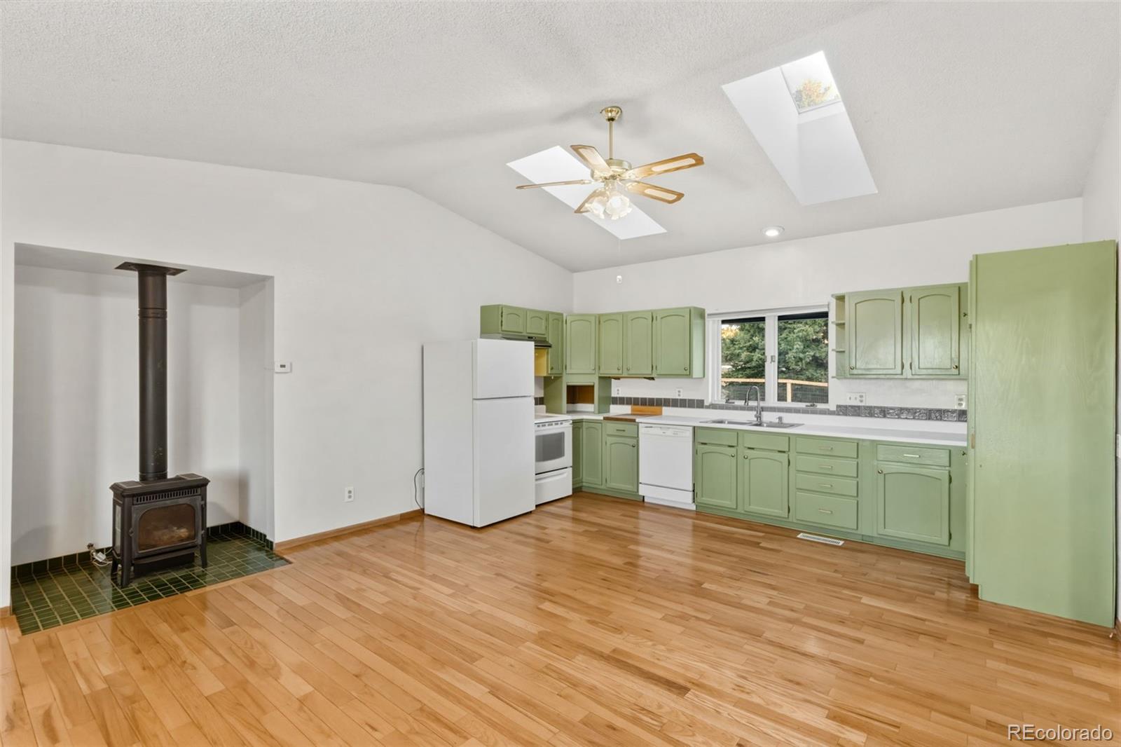 MLS Image #10 for 1014  elfin glen drive,divide, Colorado