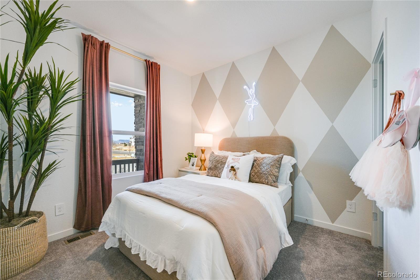 MLS Image #11 for 1790  drumming drive,windsor, Colorado