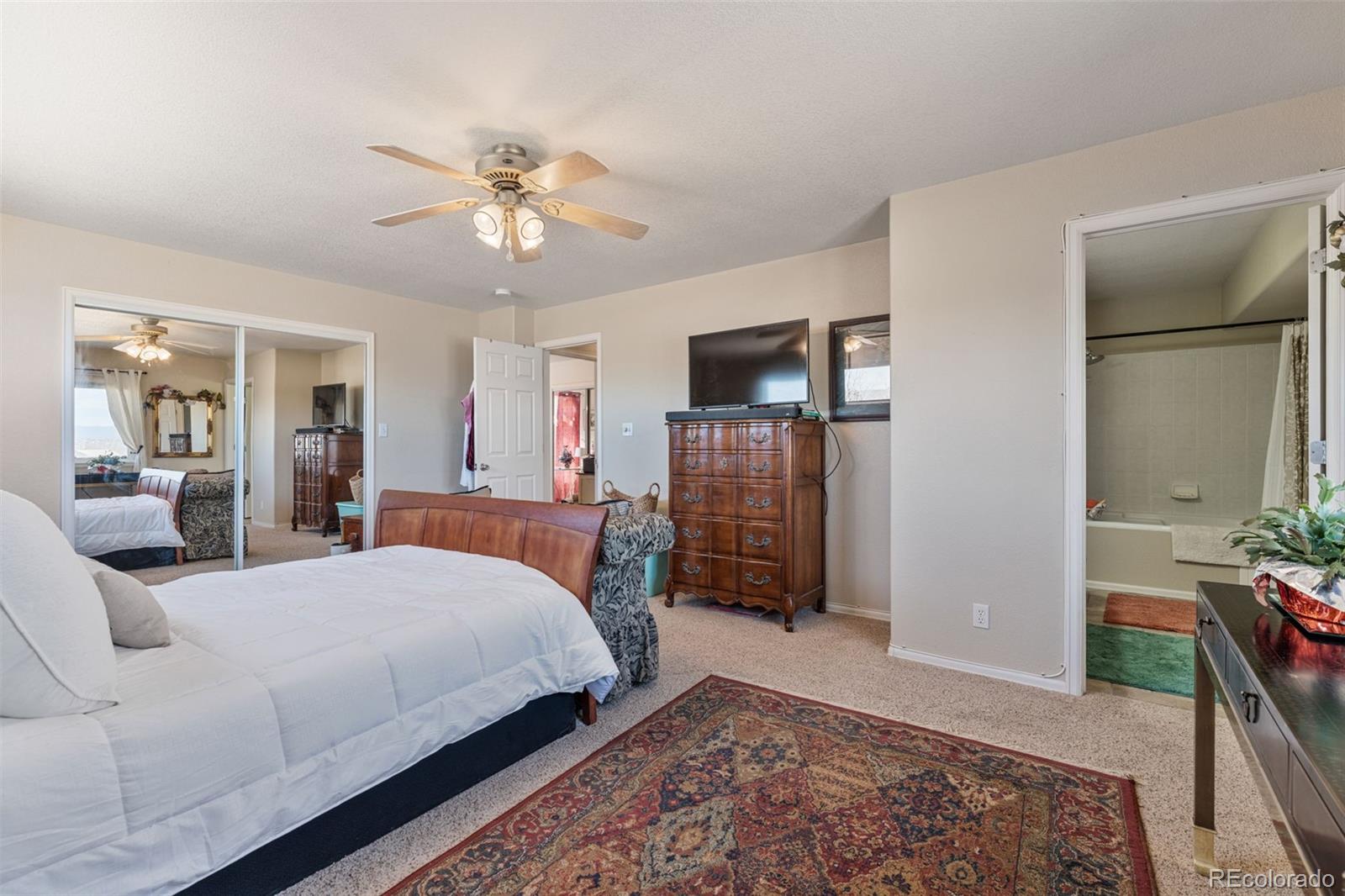 MLS Image #14 for 429 w strawberry drive,pueblo west, Colorado