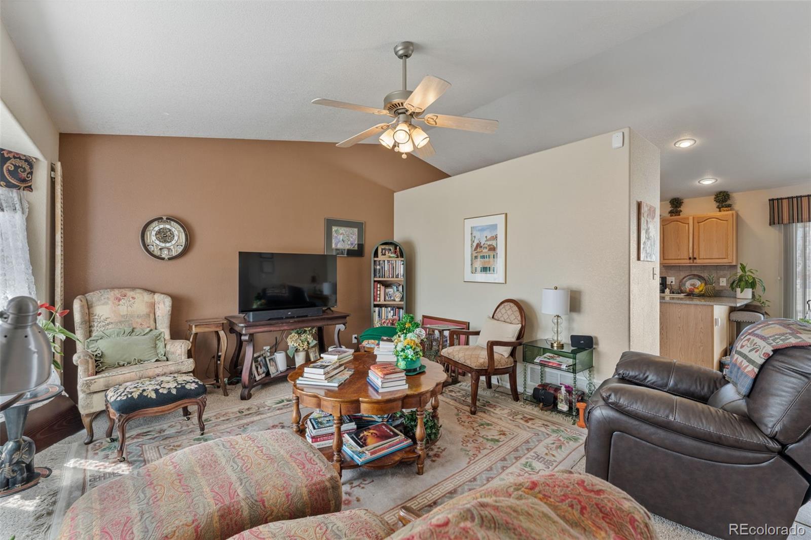 MLS Image #3 for 429 w strawberry drive,pueblo west, Colorado