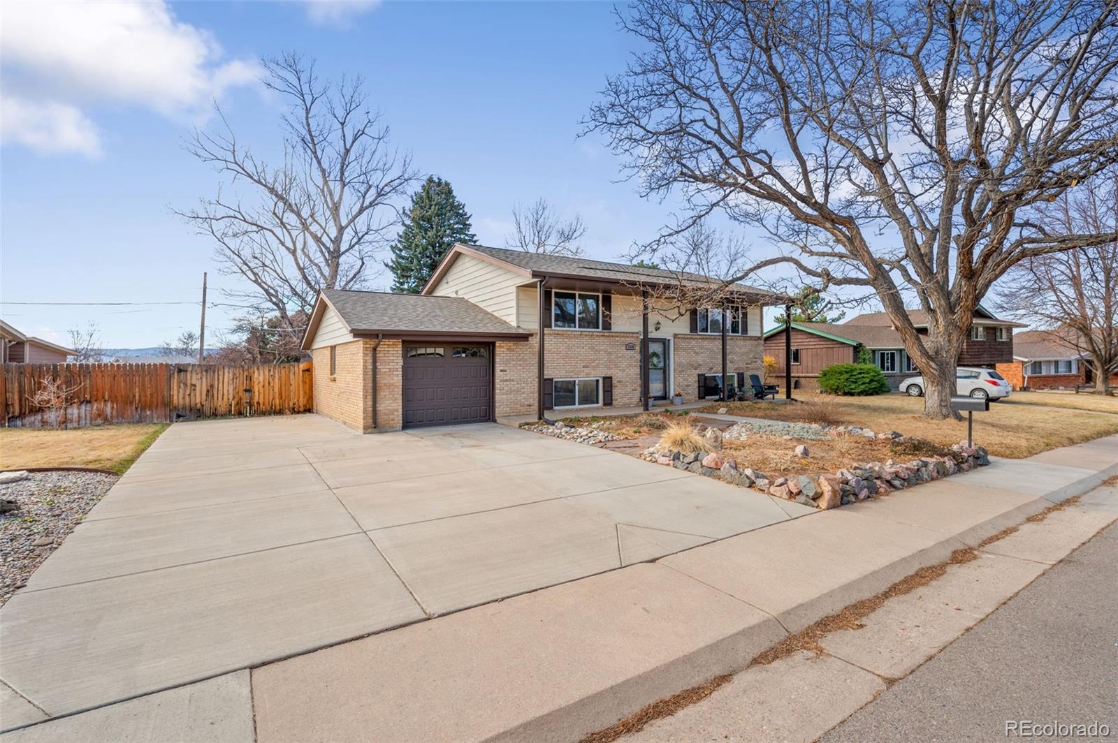 MLS Image #2 for 7435 s dexter street,centennial, Colorado