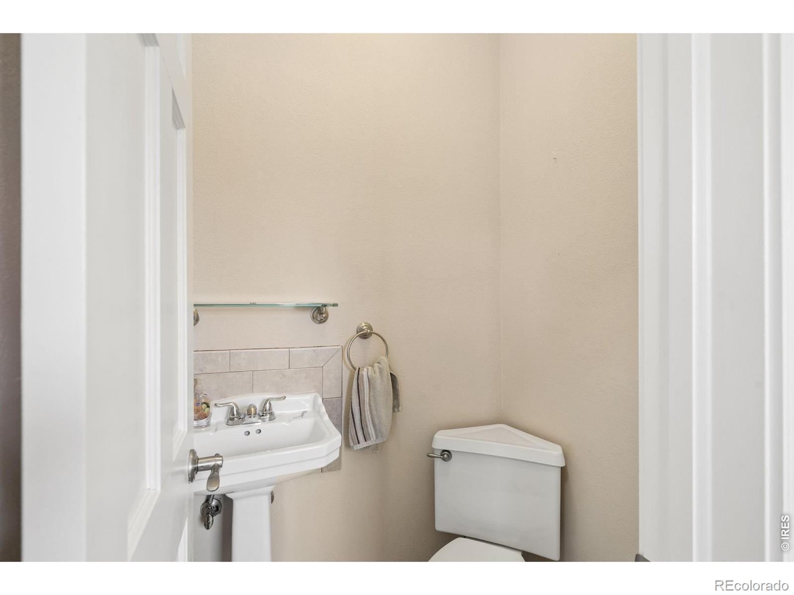 MLS Image #16 for 3000  marion street,fort collins, Colorado