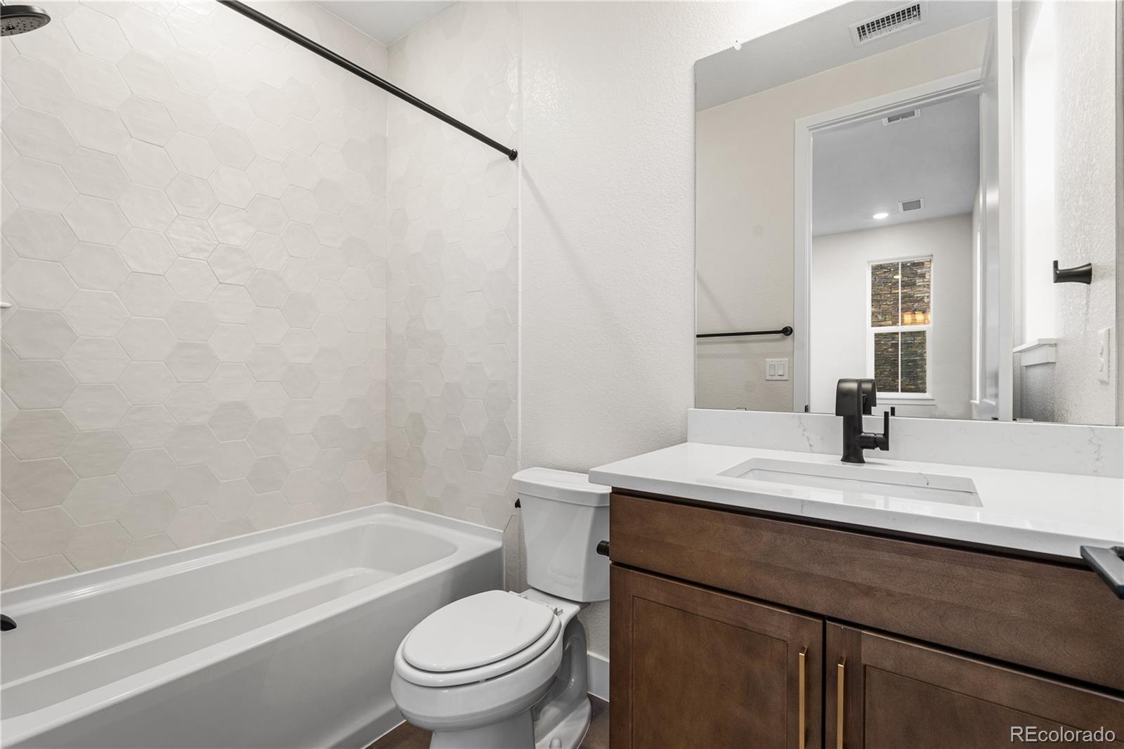 MLS Image #10 for 6491  still pine circle,castle pines, Colorado
