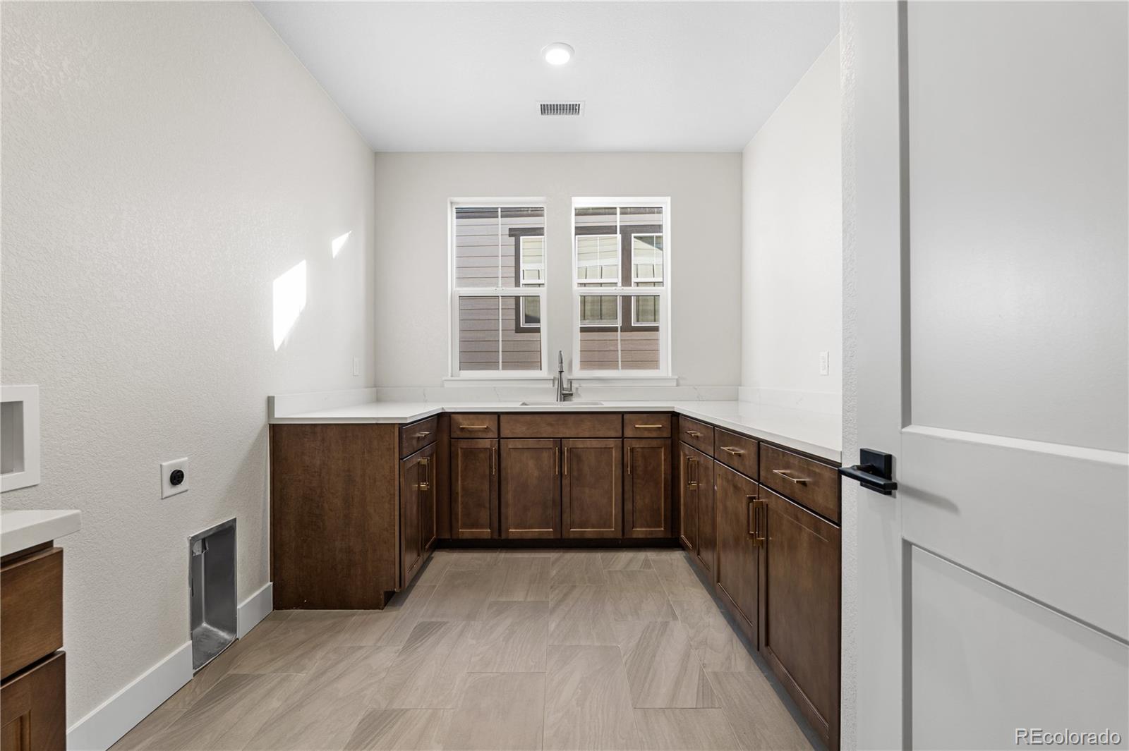 MLS Image #31 for 6491  still pine circle,castle pines, Colorado