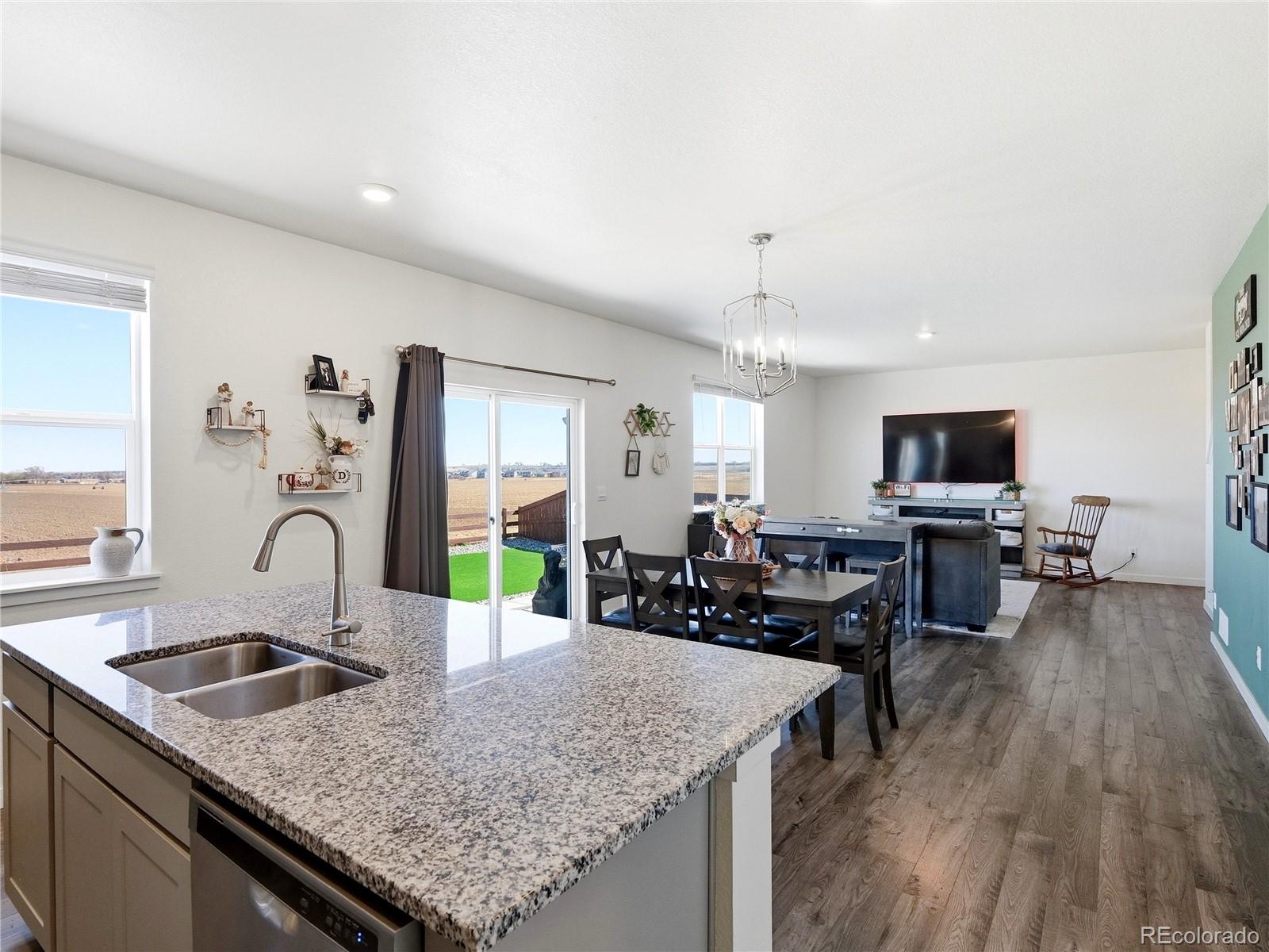 MLS Image #12 for 201  raven lane,johnstown, Colorado