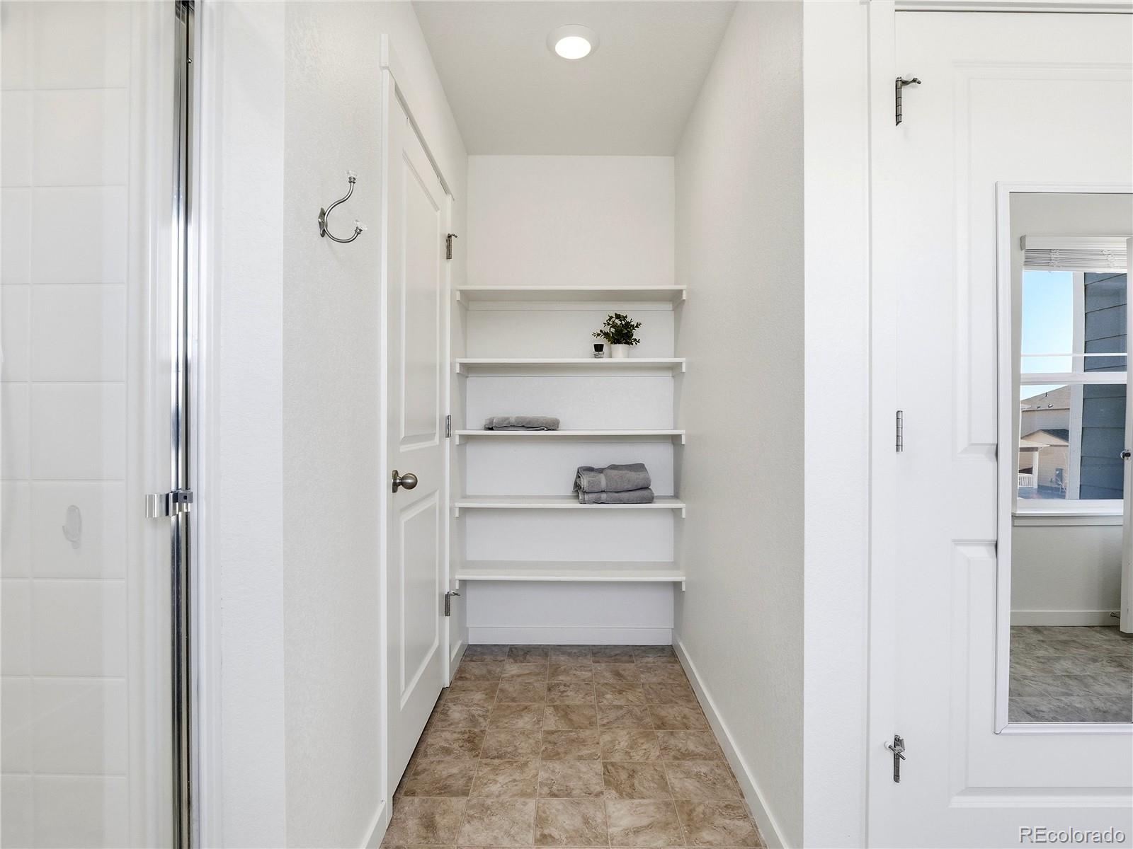 MLS Image #30 for 201  raven lane,johnstown, Colorado