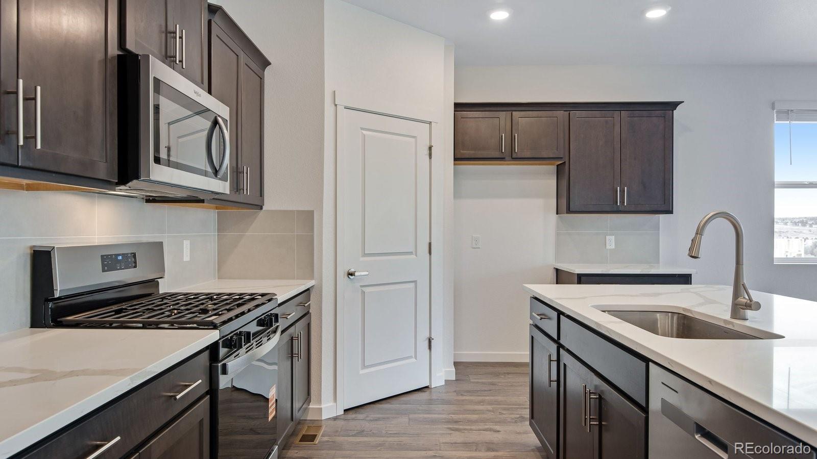 MLS Image #9 for 14234  beebalm avenue,parker, Colorado