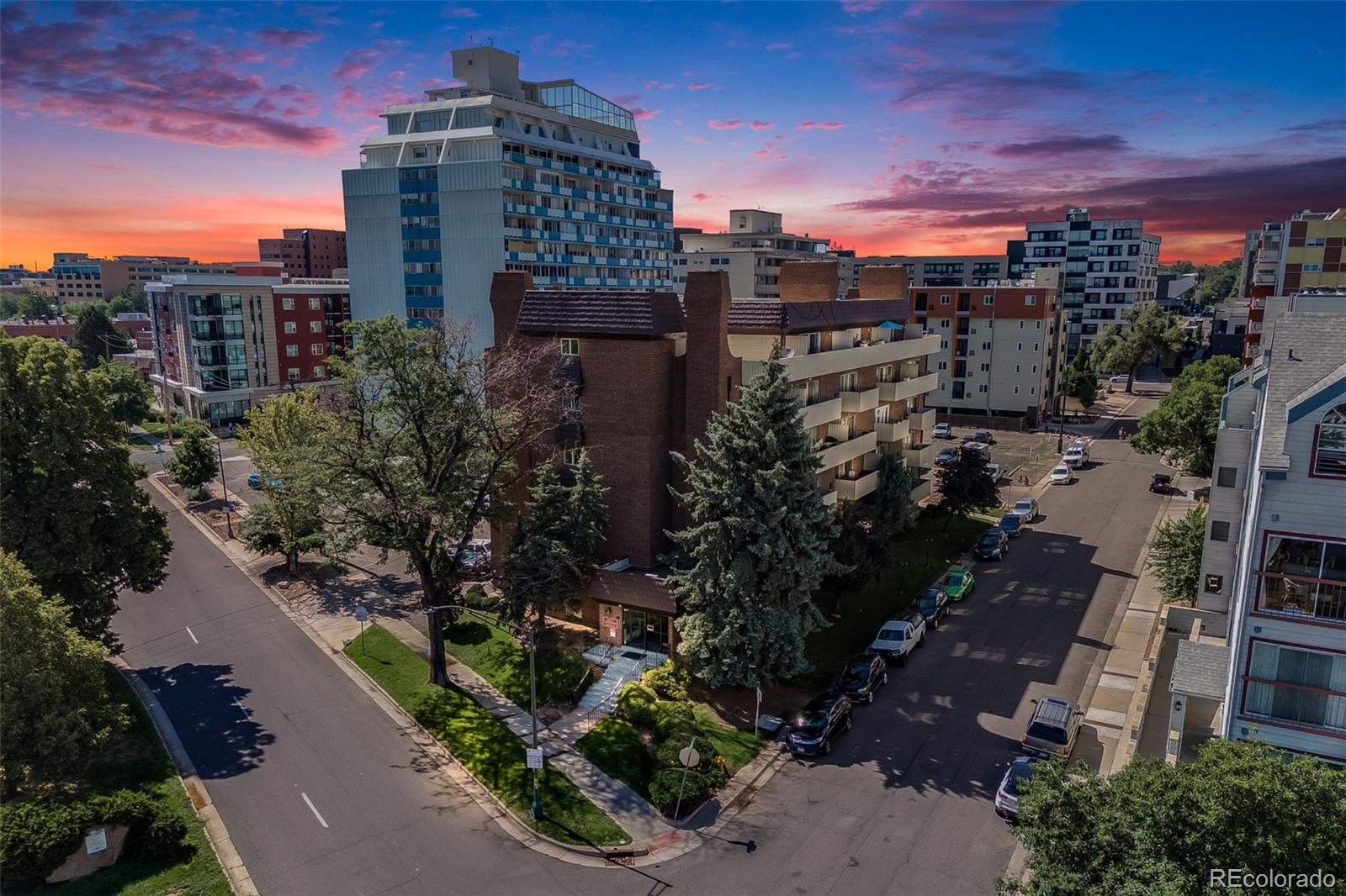 MLS Image #0 for 4110  hale parkway,denver, Colorado