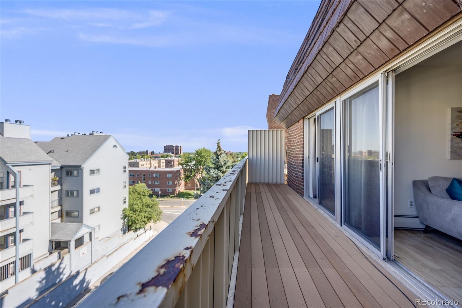 MLS Image #18 for 4110  hale parkway,denver, Colorado