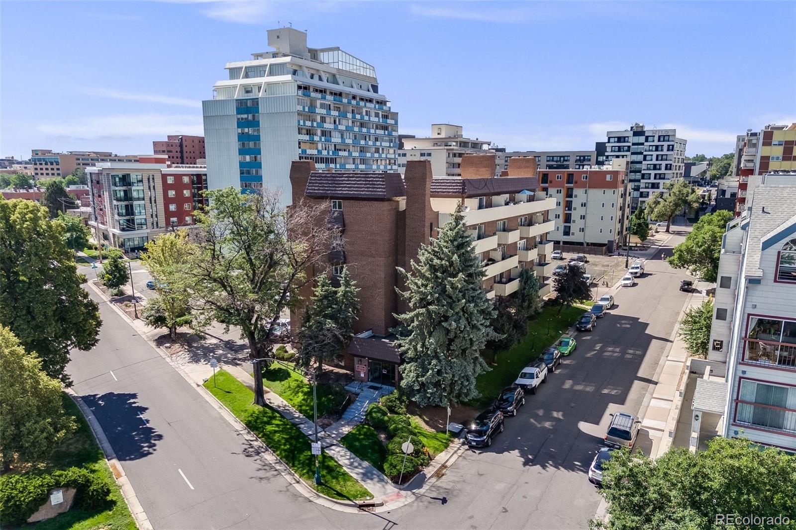 MLS Image #23 for 4110  hale parkway,denver, Colorado
