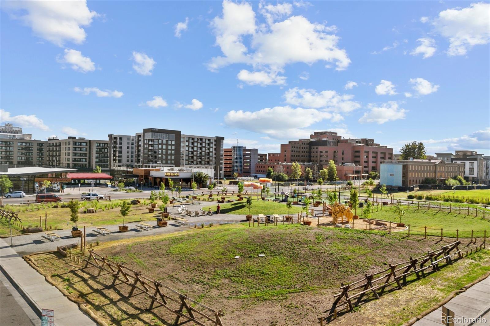 MLS Image #30 for 4110  hale parkway,denver, Colorado