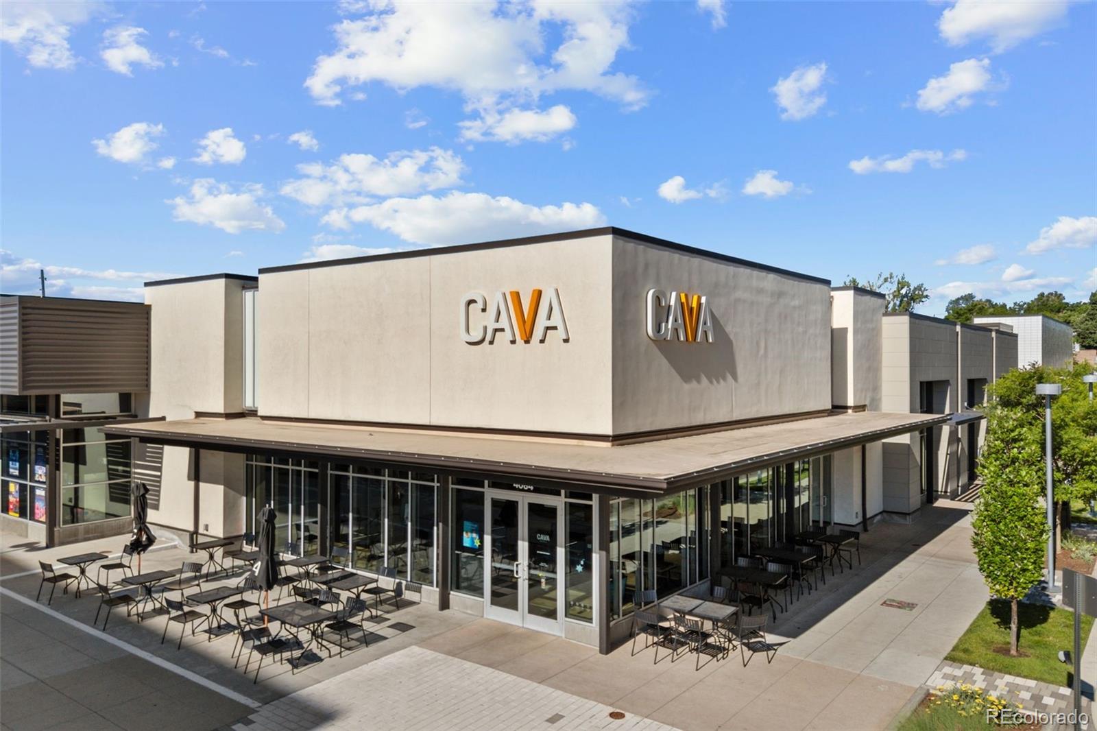 MLS Image #38 for 4110  hale parkway,denver, Colorado