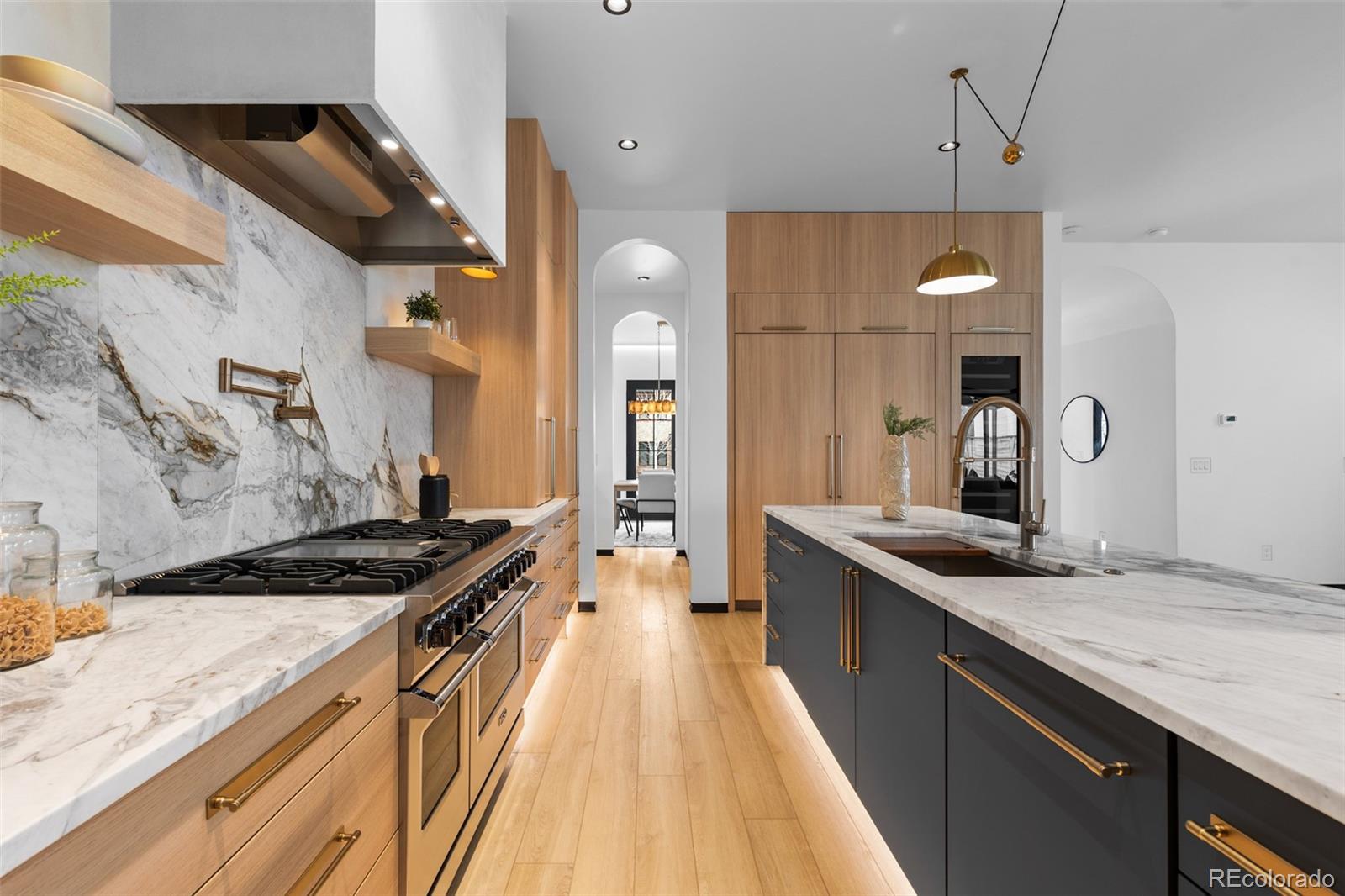 MLS Image #14 for 1525 s milwaukee street,denver, Colorado