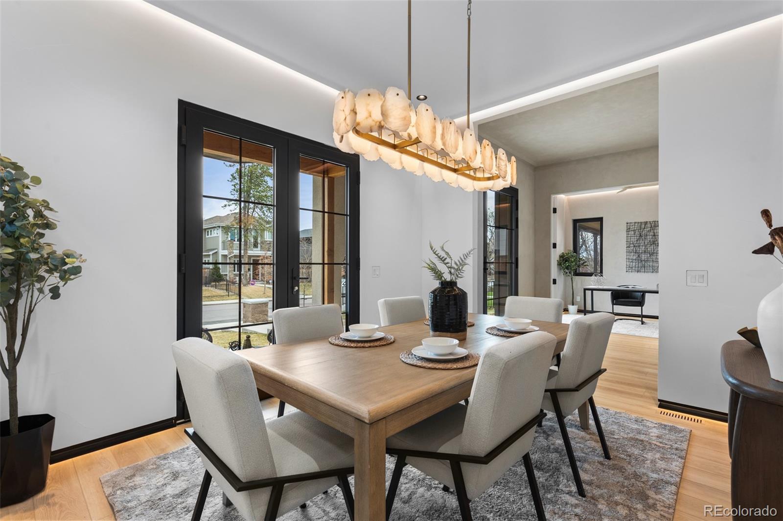 MLS Image #17 for 1525 s milwaukee street,denver, Colorado