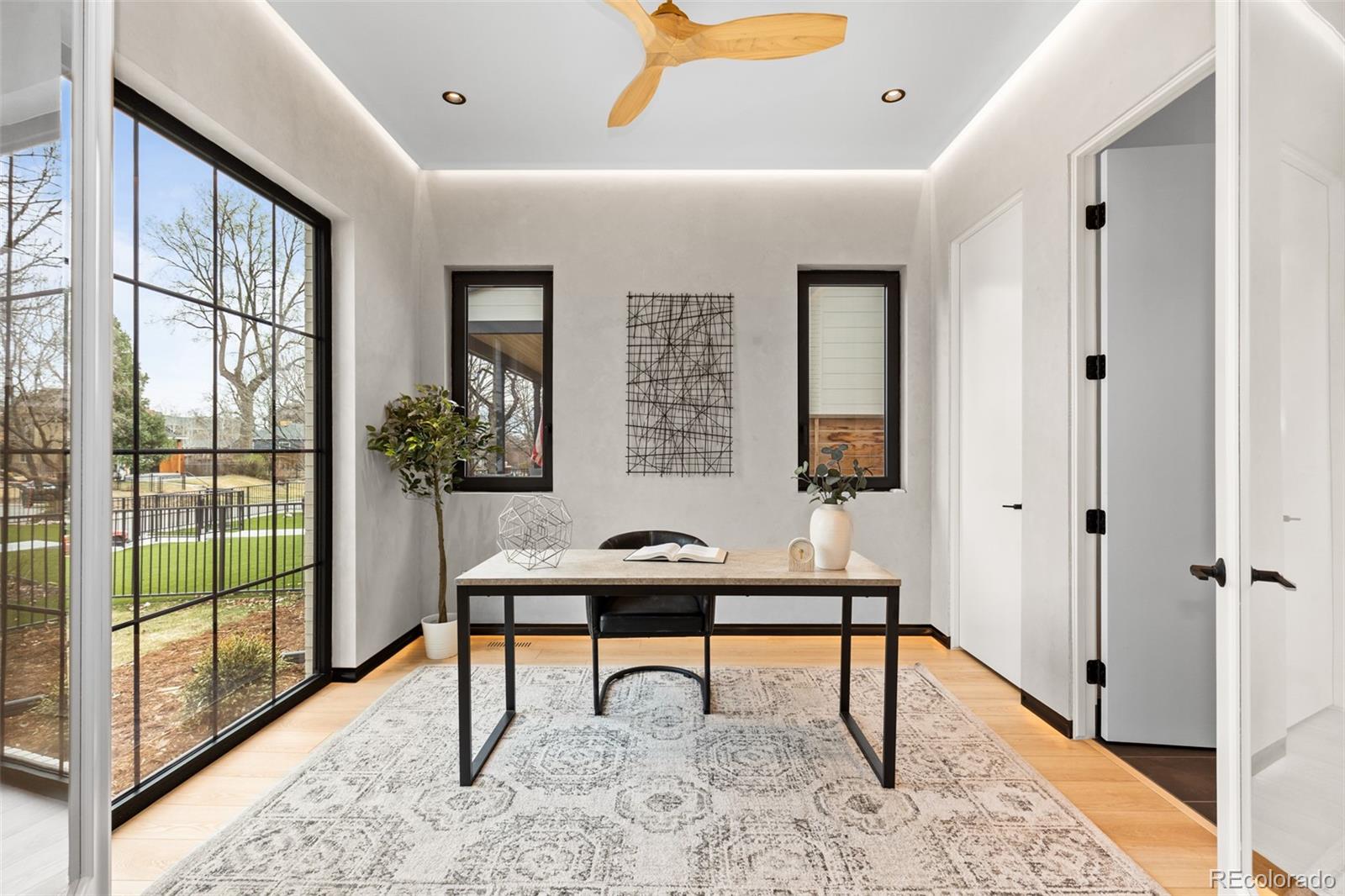 MLS Image #19 for 1525 s milwaukee street,denver, Colorado