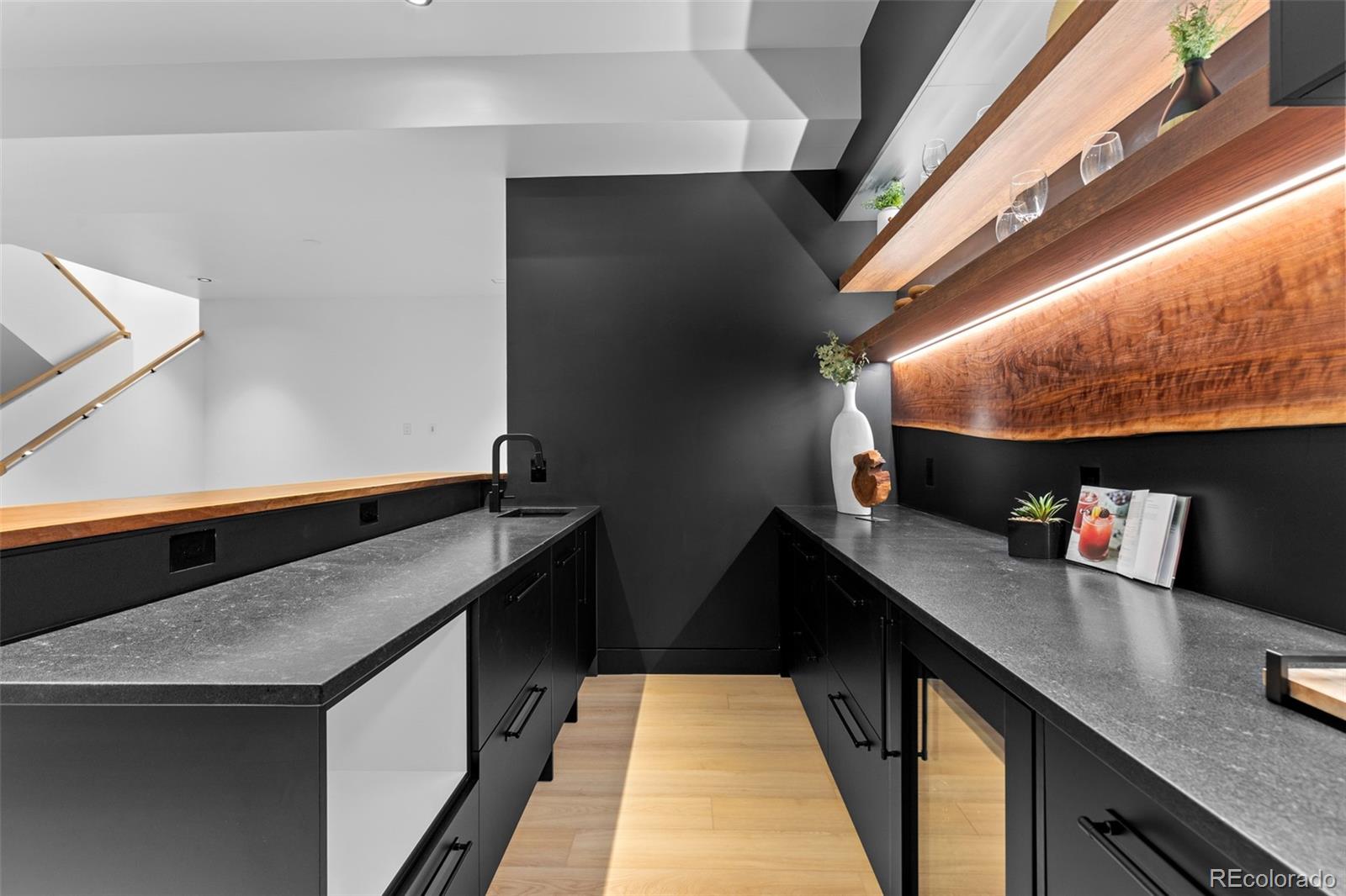 MLS Image #43 for 1525 s milwaukee street,denver, Colorado