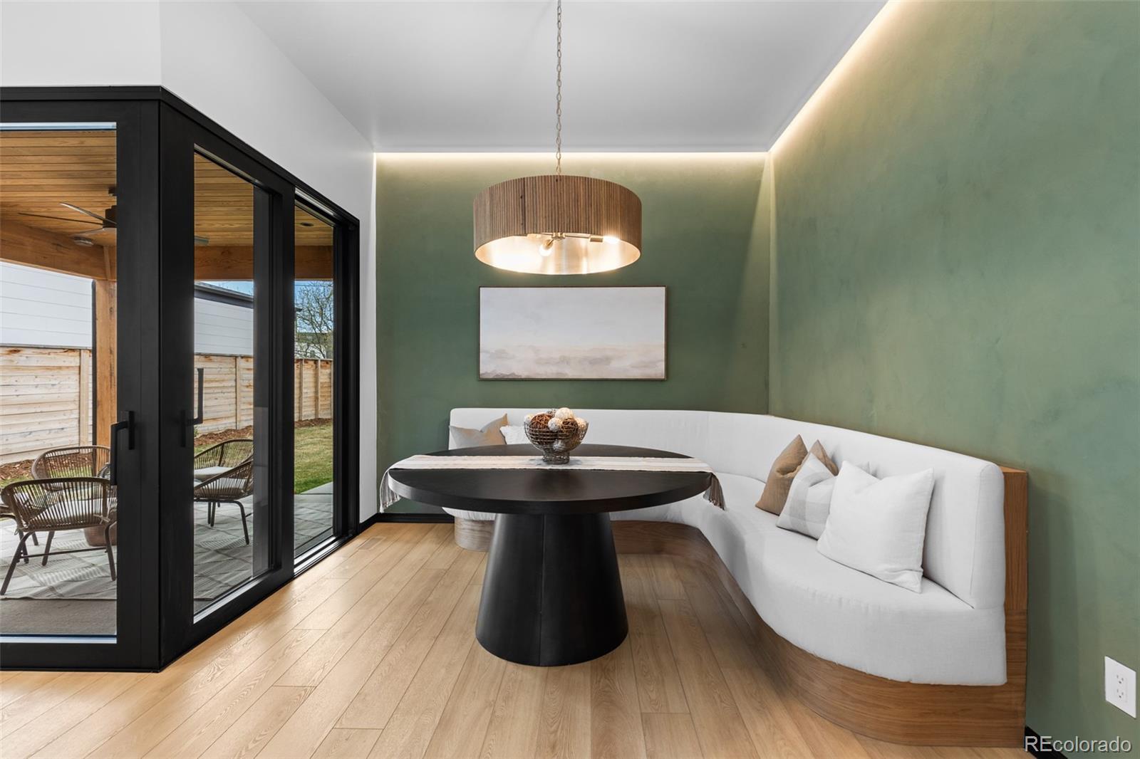 MLS Image #6 for 1525 s milwaukee street,denver, Colorado