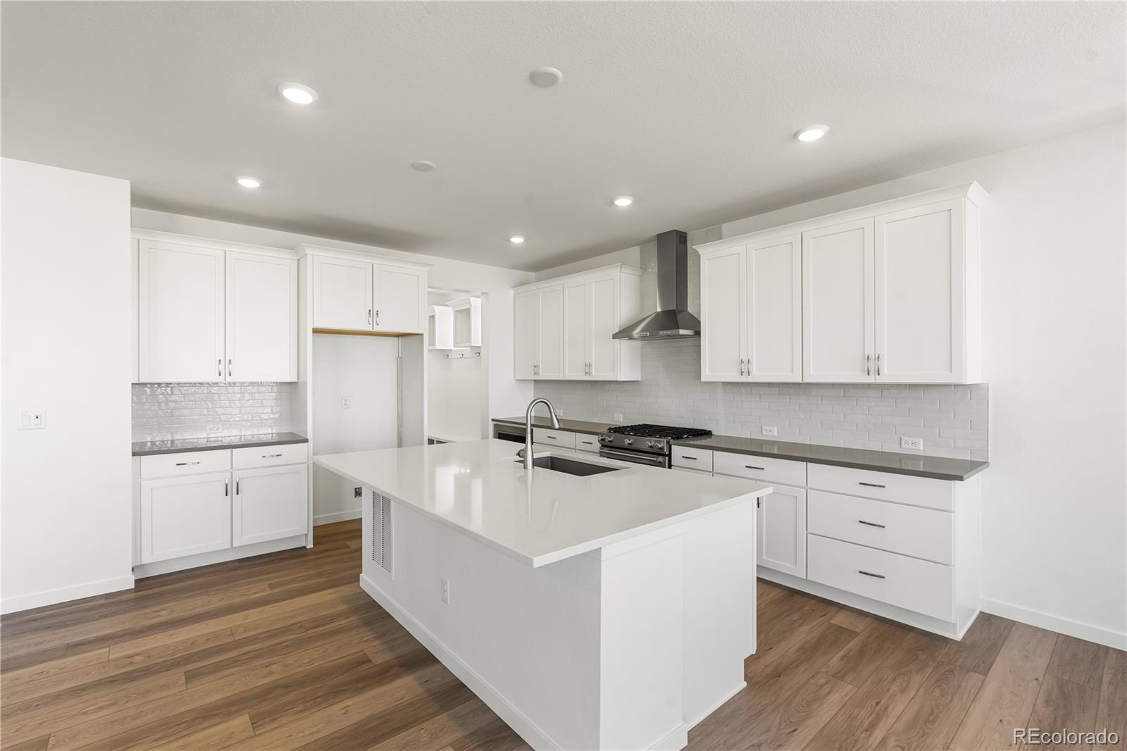 MLS Image #16 for 8849  buttonwillow drive,littleton, Colorado