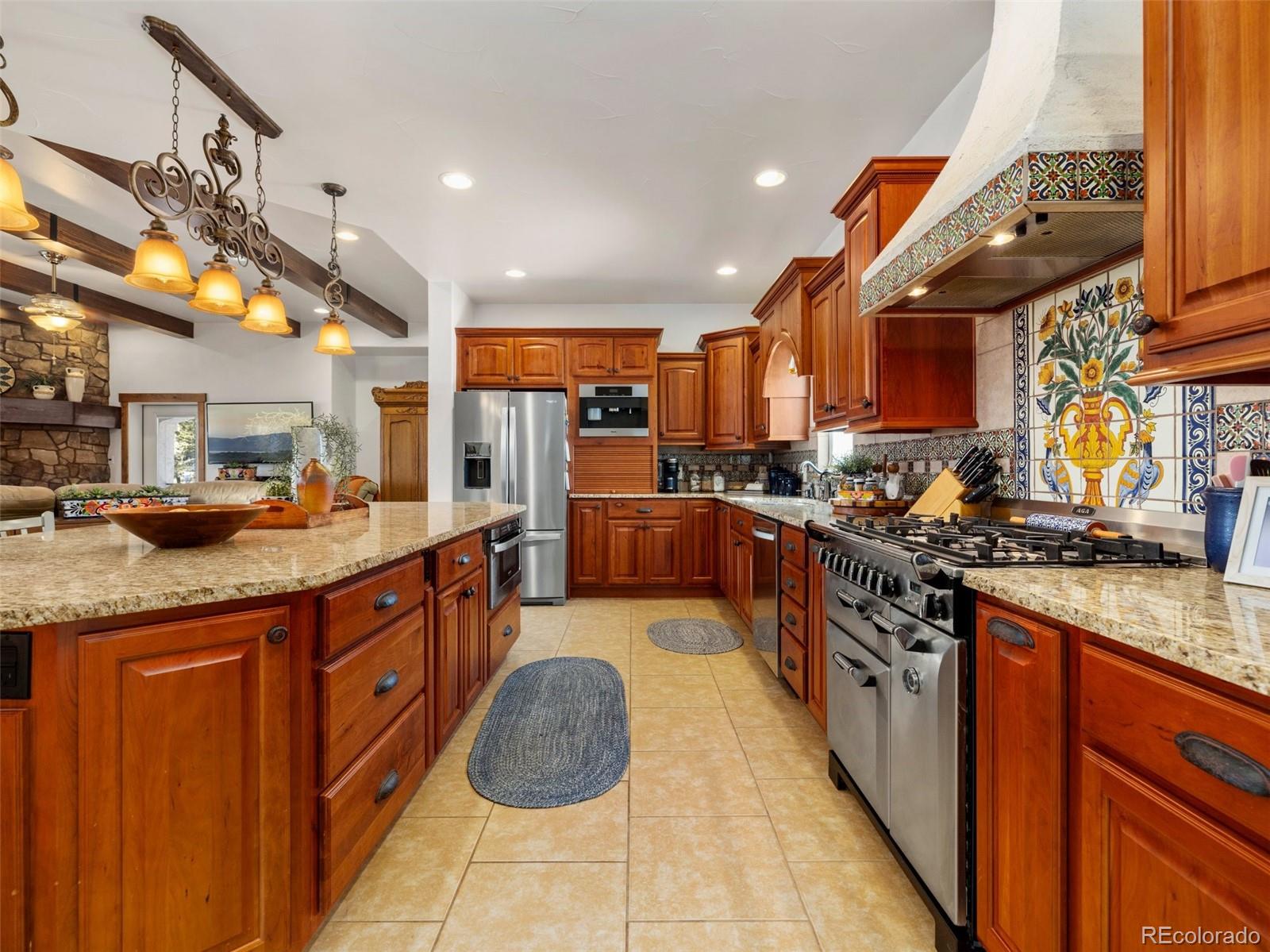 MLS Image #15 for 8760  ridge road,beulah, Colorado