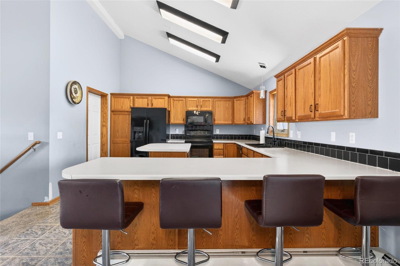 MLS Image #12 for 11470  riverdale road,denver, Colorado