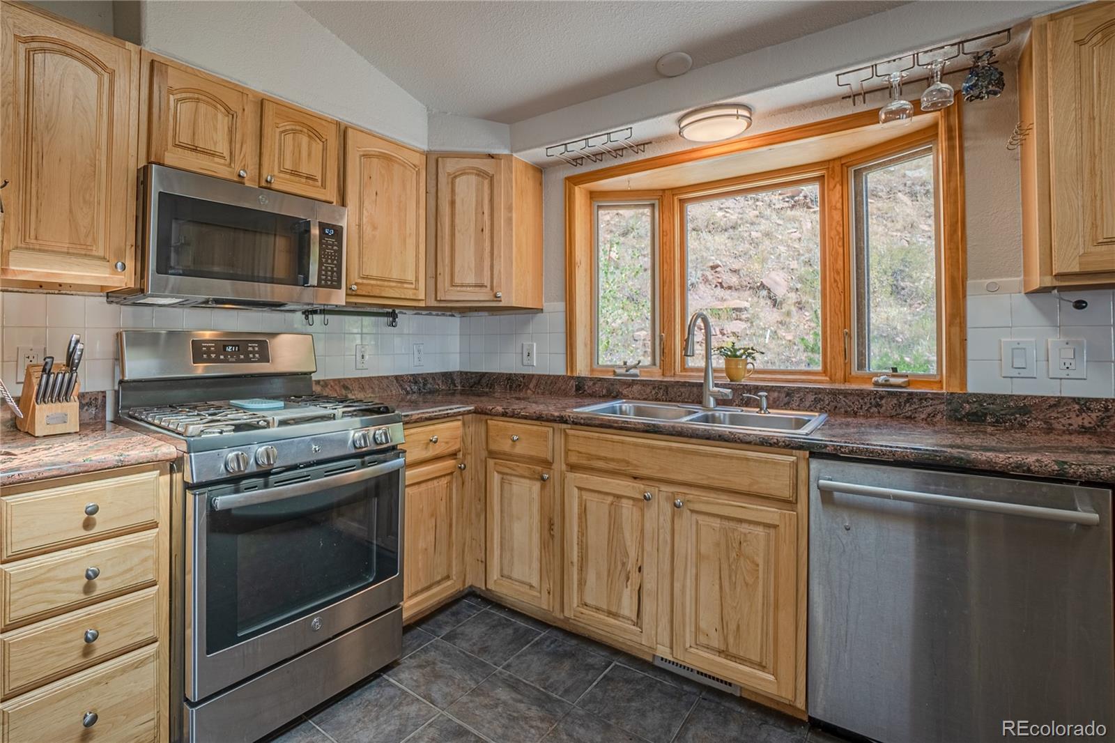 MLS Image #16 for 952  steamboat valley road,lyons, Colorado