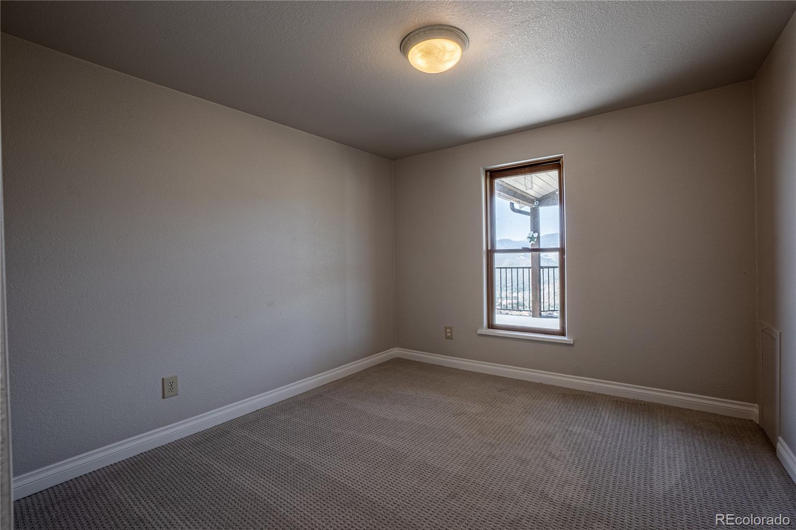 MLS Image #26 for 952  steamboat valley road,lyons, Colorado