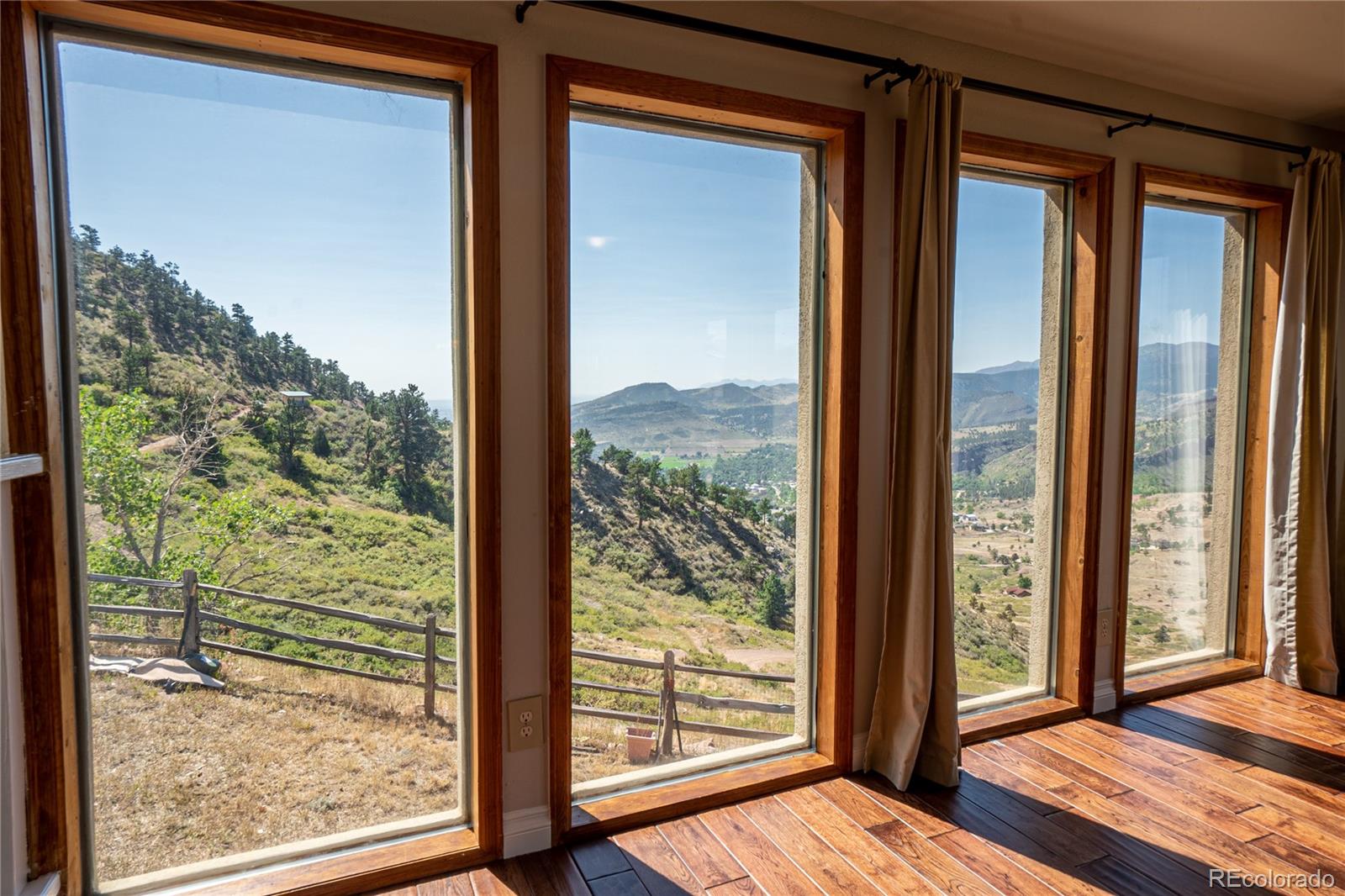 MLS Image #8 for 952  steamboat valley road,lyons, Colorado