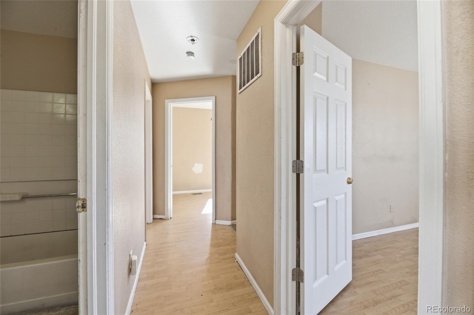 MLS Image #28 for 4328  andes way,denver, Colorado