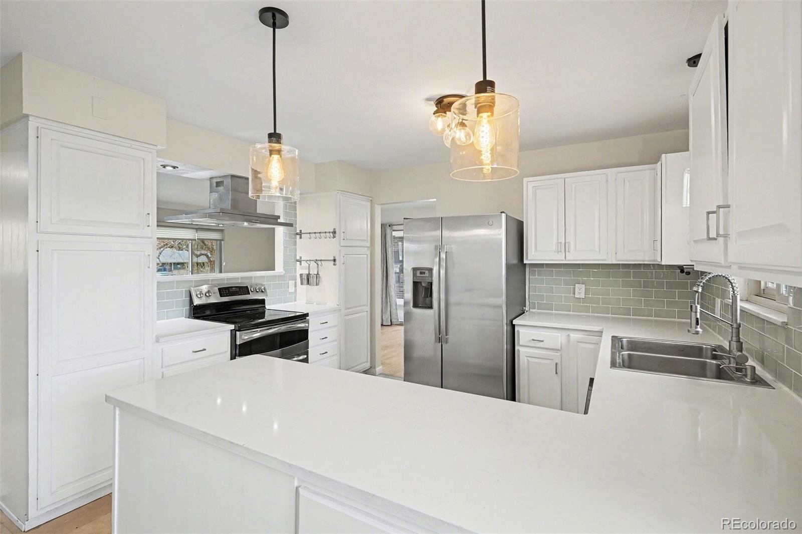 MLS Image #13 for 6169 w roxbury place,littleton, Colorado