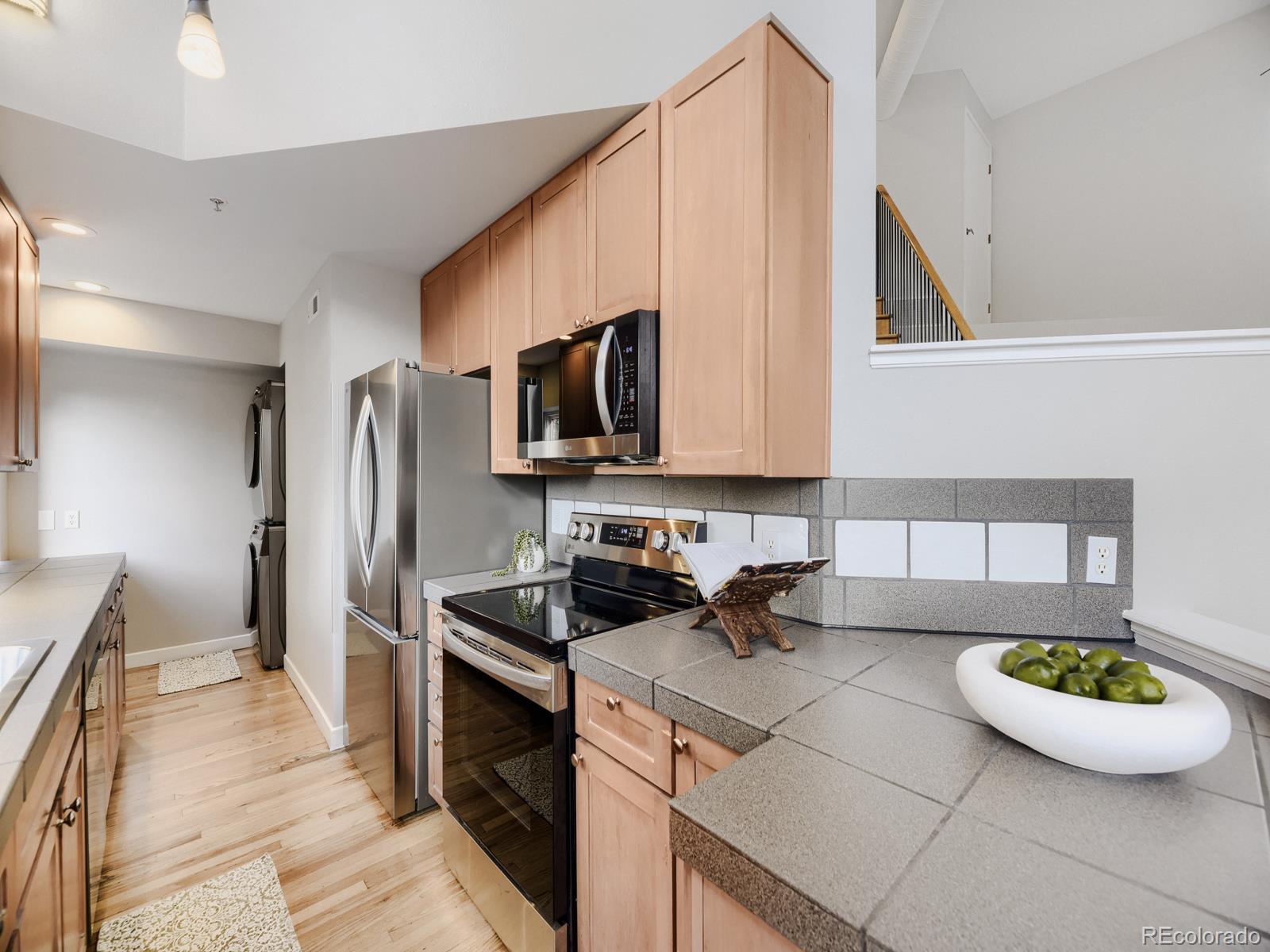 MLS Image #10 for 790 n clarkson street,denver, Colorado