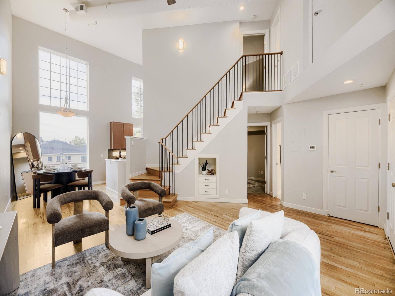 MLS Image #2 for 790 n clarkson street,denver, Colorado