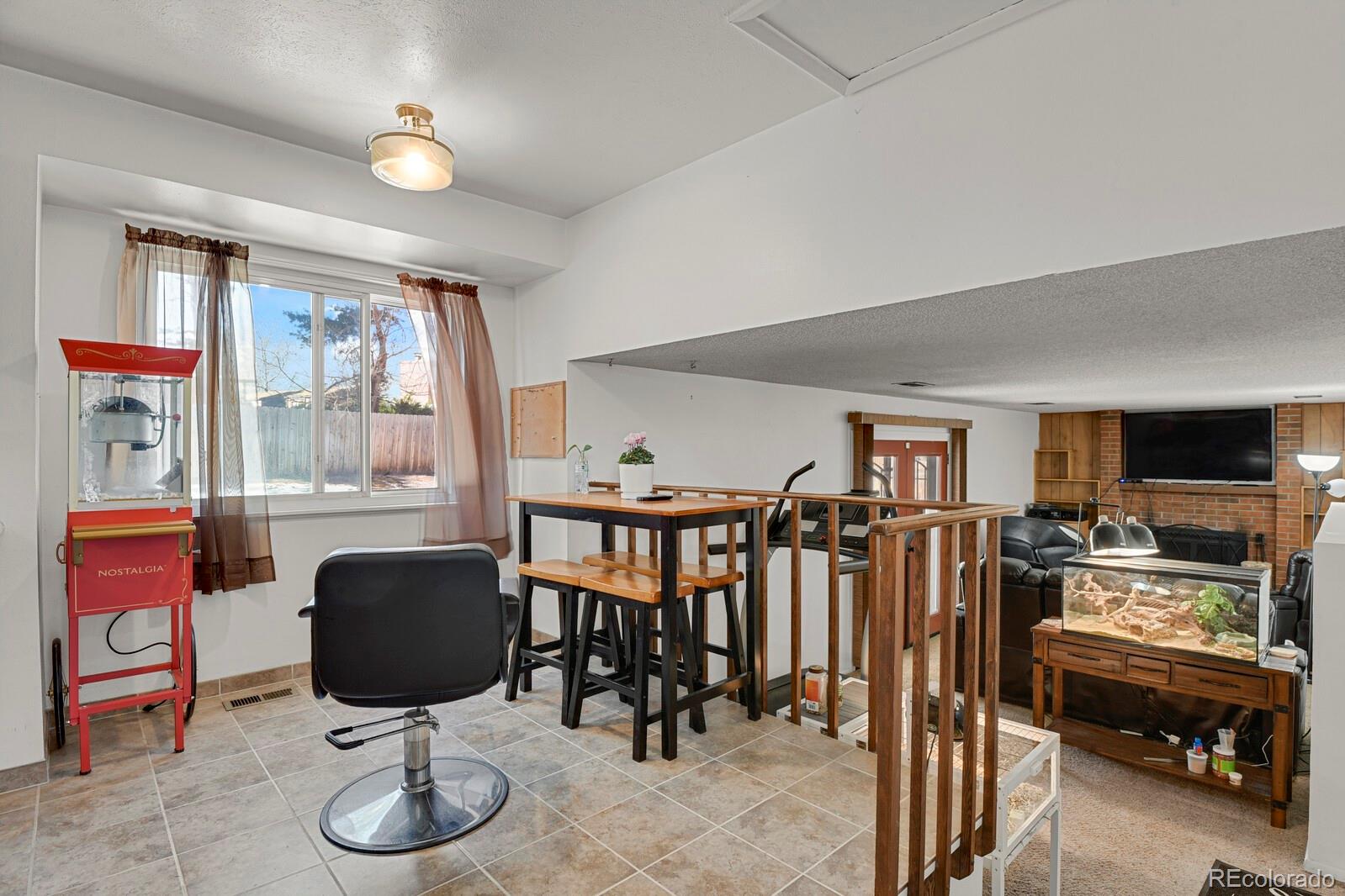 MLS Image #9 for 3031 s nucla street,aurora, Colorado
