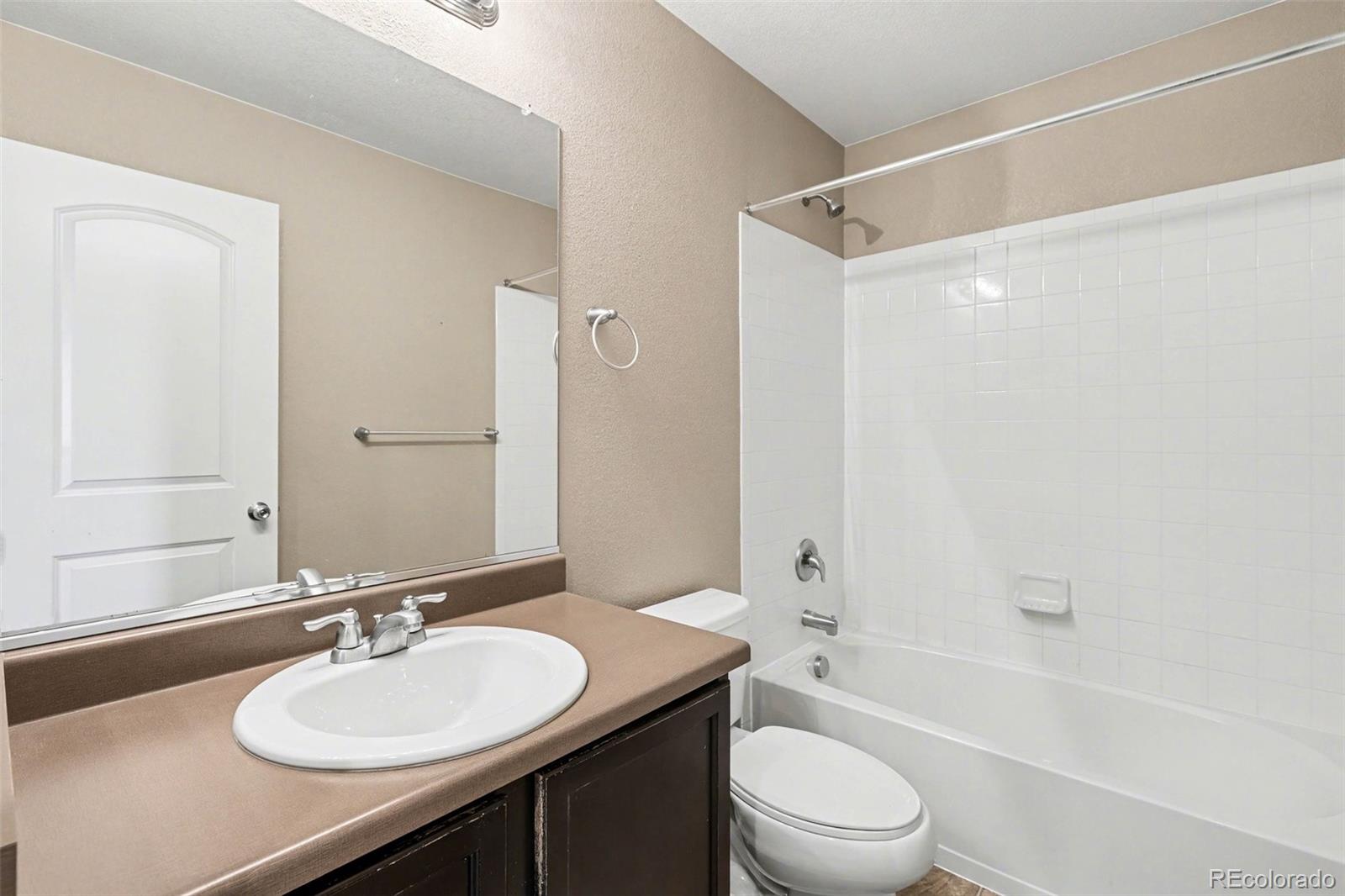 MLS Image #18 for 6346 n espana street,aurora, Colorado