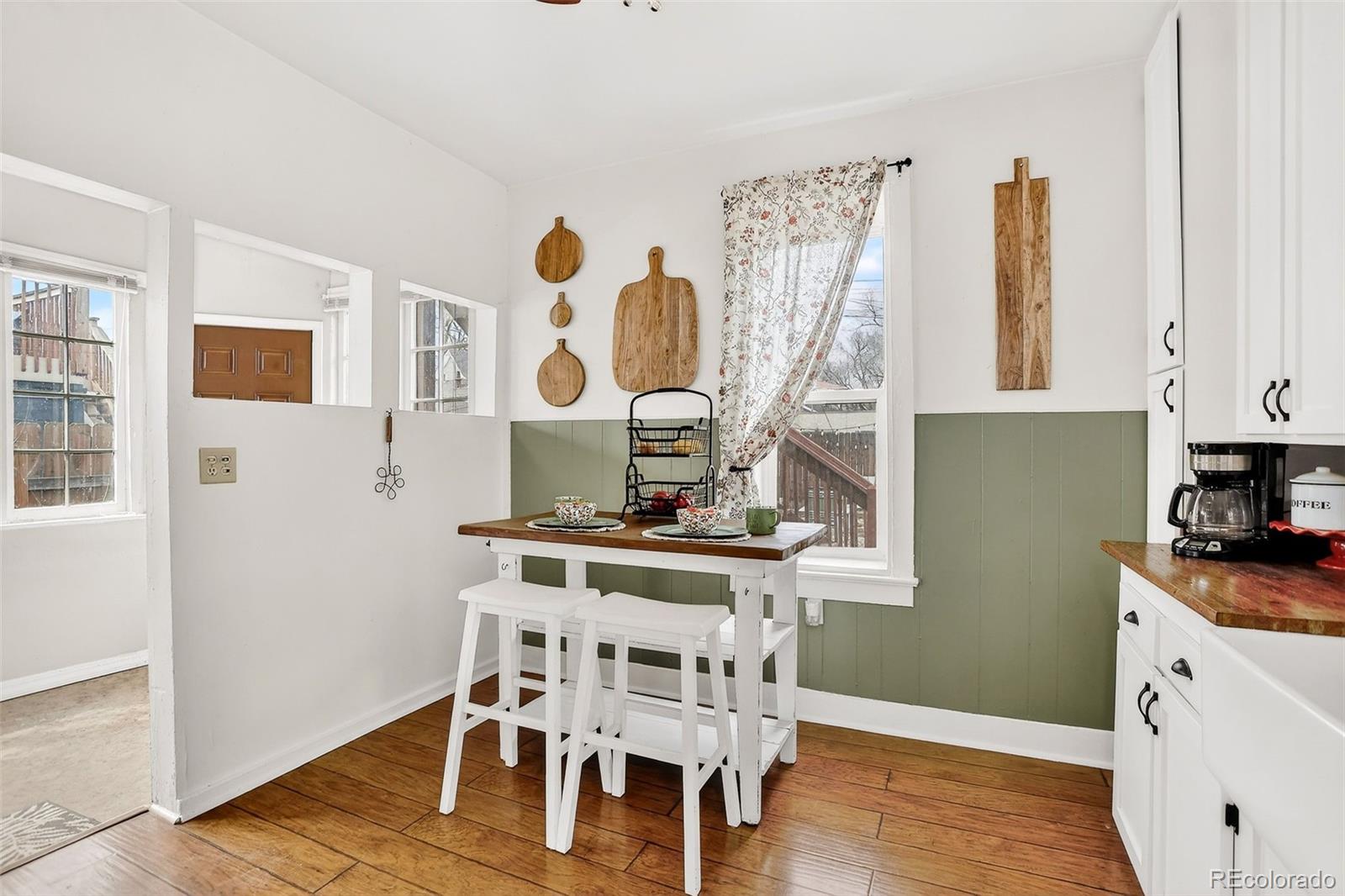 MLS Image #11 for 412 e columbia street,colorado springs, Colorado