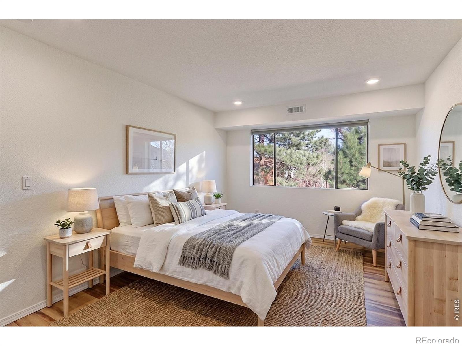 MLS Image #10 for 600  manhattan drive,boulder, Colorado