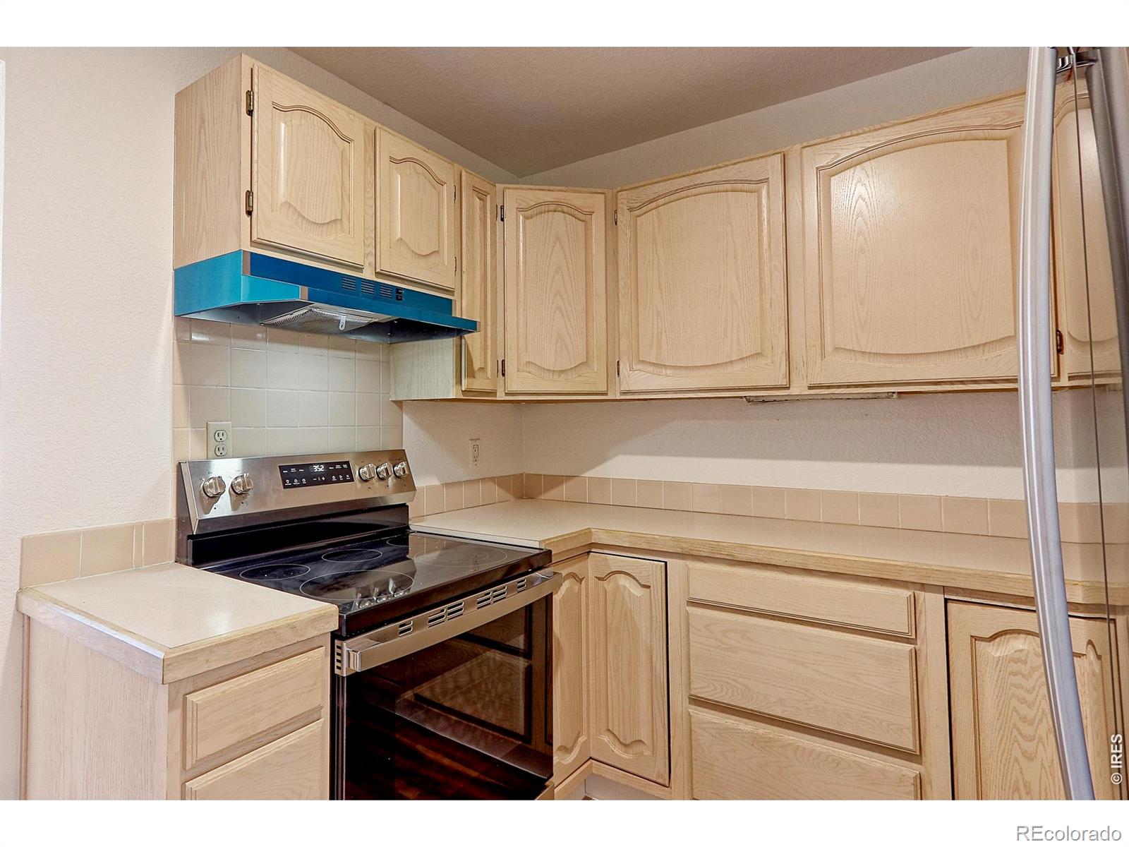 MLS Image #7 for 600  manhattan drive,boulder, Colorado