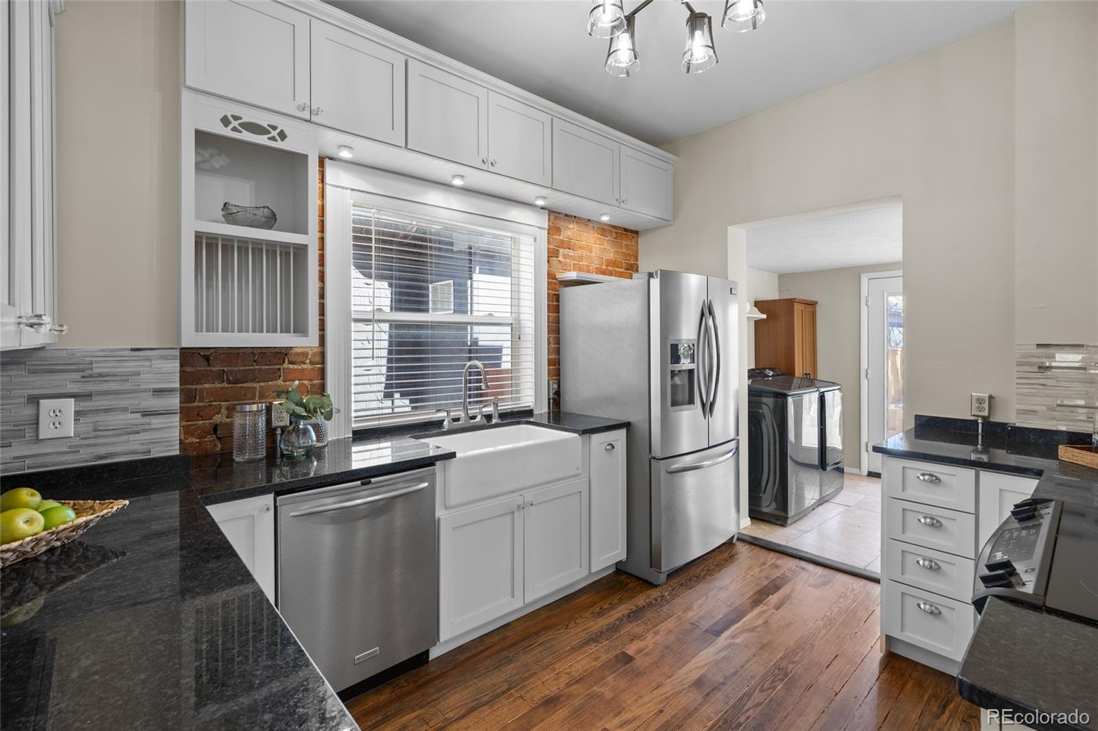 MLS Image #13 for 1054 s pearl street,denver, Colorado